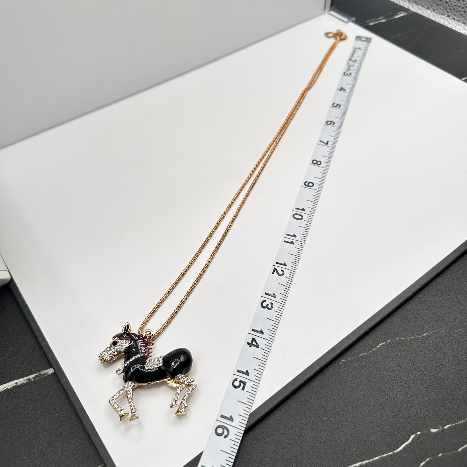 Vintage Y2K Betsy Johnson Horse Pendant Necklace Gold Tone Rhinestone Jewelry - Thumbnail 9