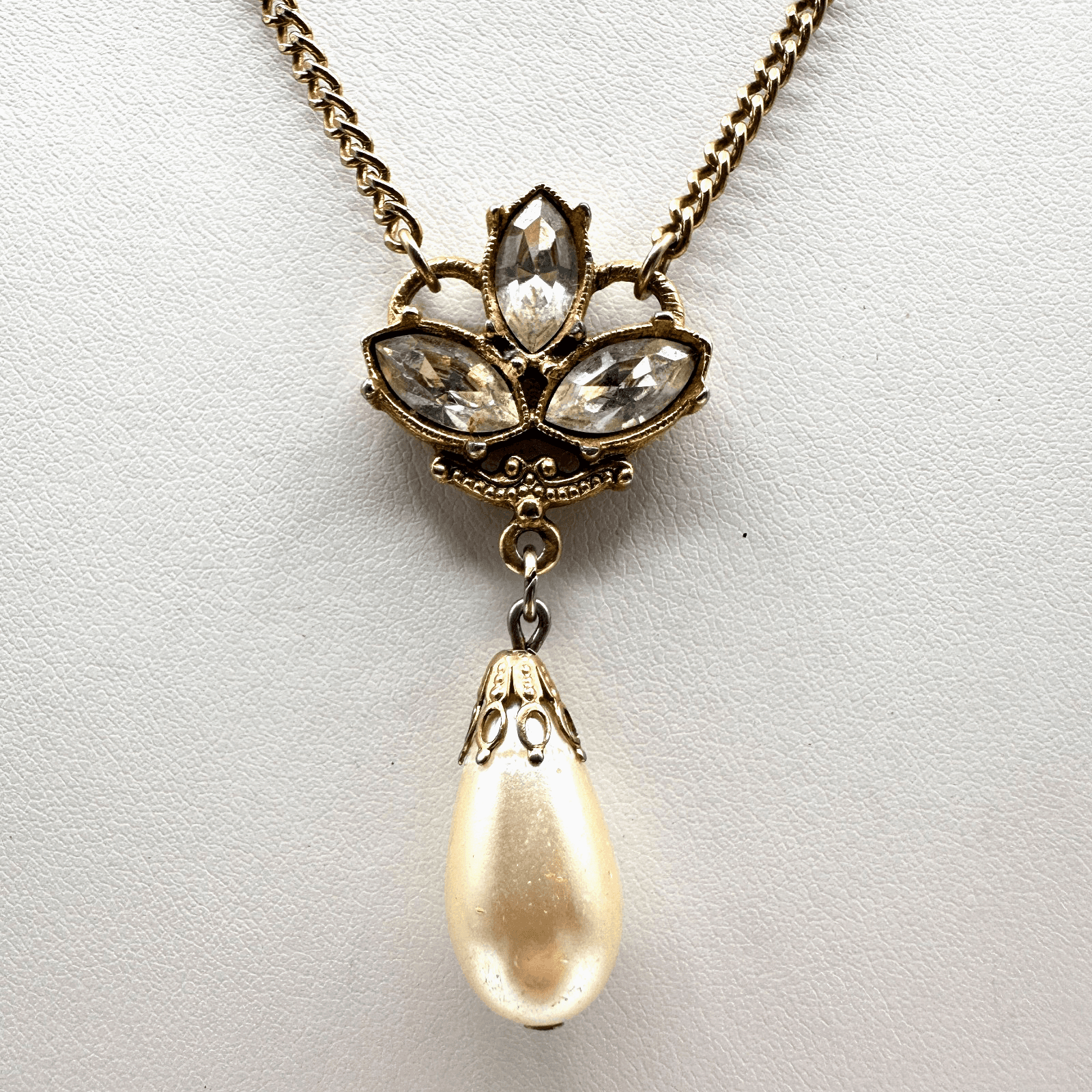 Vintage 90s Gold Tone Faux Pearl Teardrop Marquise Rhinestone Pendant Necklace - Image 1