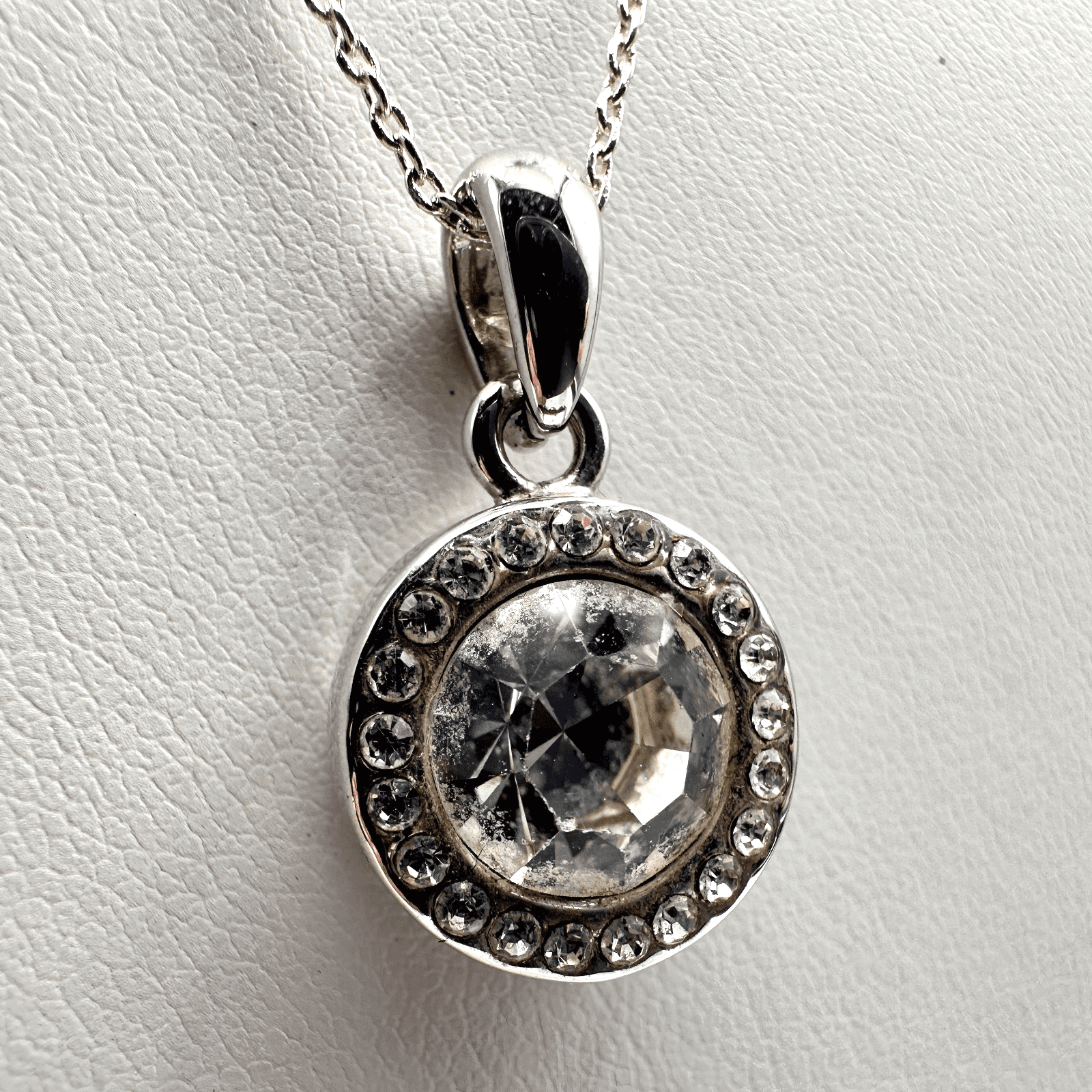 Vintage Y2K Silver Tone Clear Halo Glass Pendant Necklace Link Chain Jewelry - Image 1