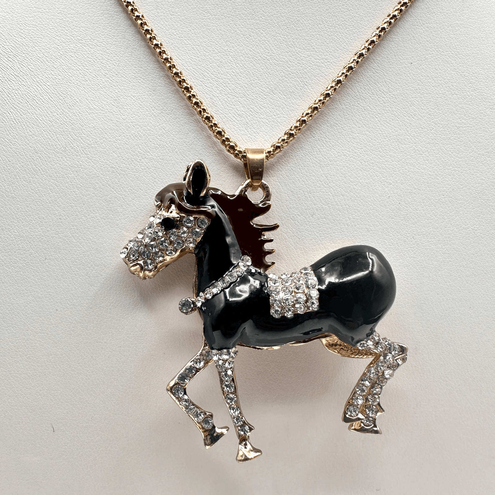 Vintage Y2K Betsy Johnson Horse Pendant Necklace Gold Tone Rhinestone Jewelry - Image 1