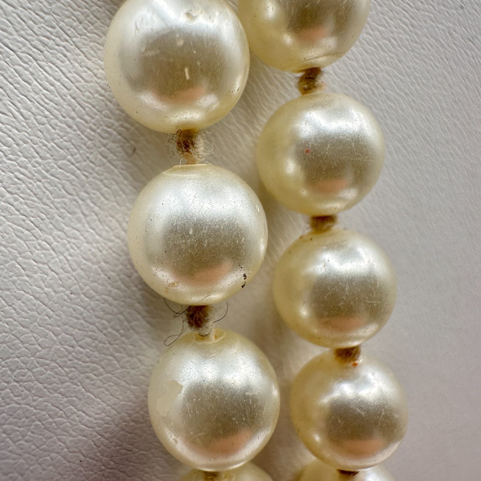 Vintage 90s Double Strand White Faux Pearl Necklace Classic Cream Boho Jewelry - Thumbnail 6