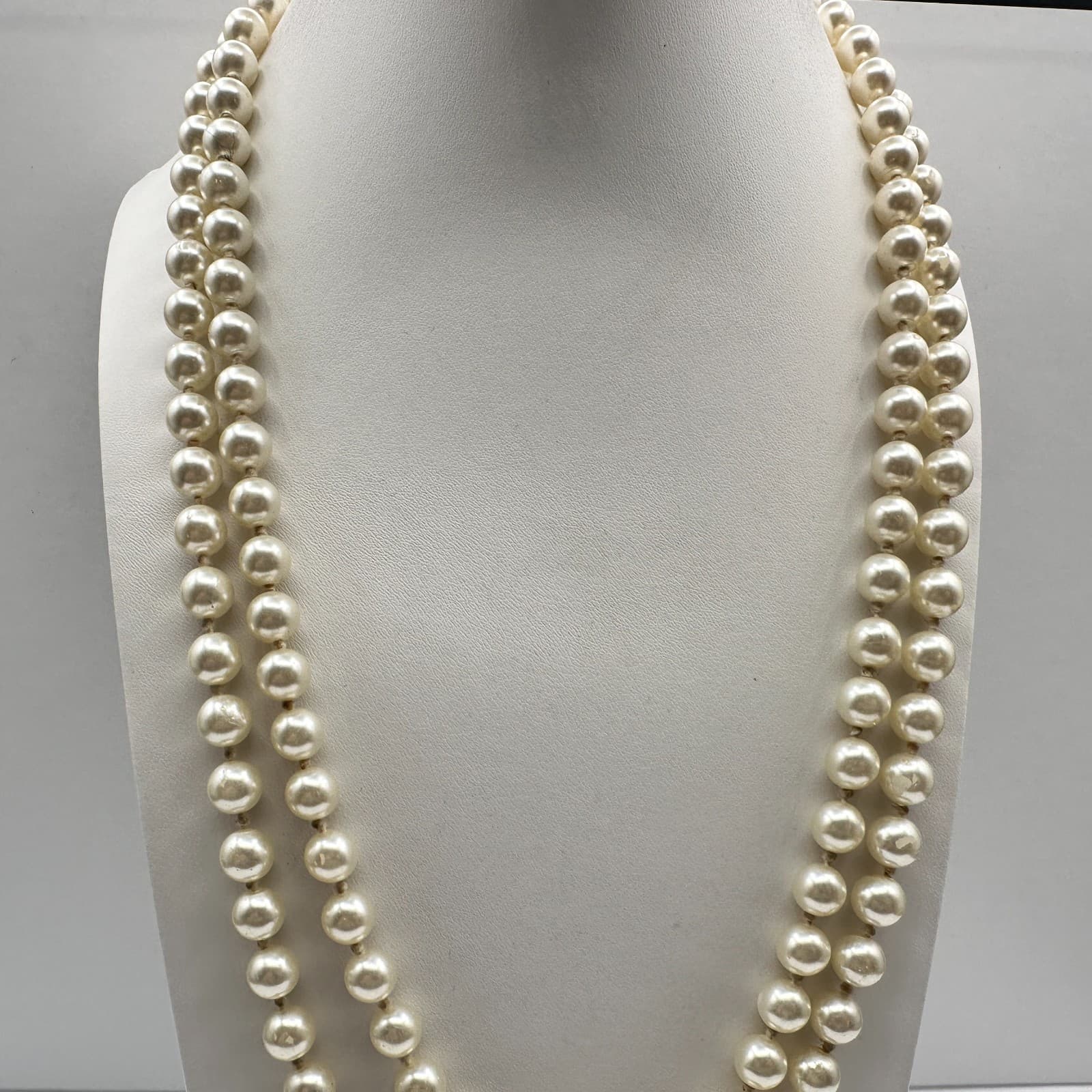 Vintage 90s Double Strand White Faux Pearl Necklace Classic Cream Boho Jewelry - Thumbnail 4