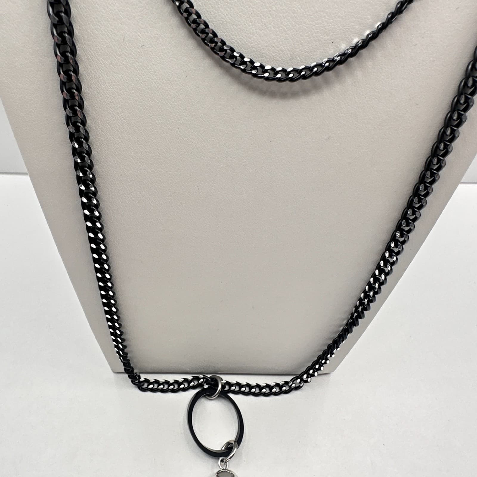 Vintage 90s Black Tassel Fringe Pendant Necklace Curb Chain Classic Jewelry - Thumbnail 3