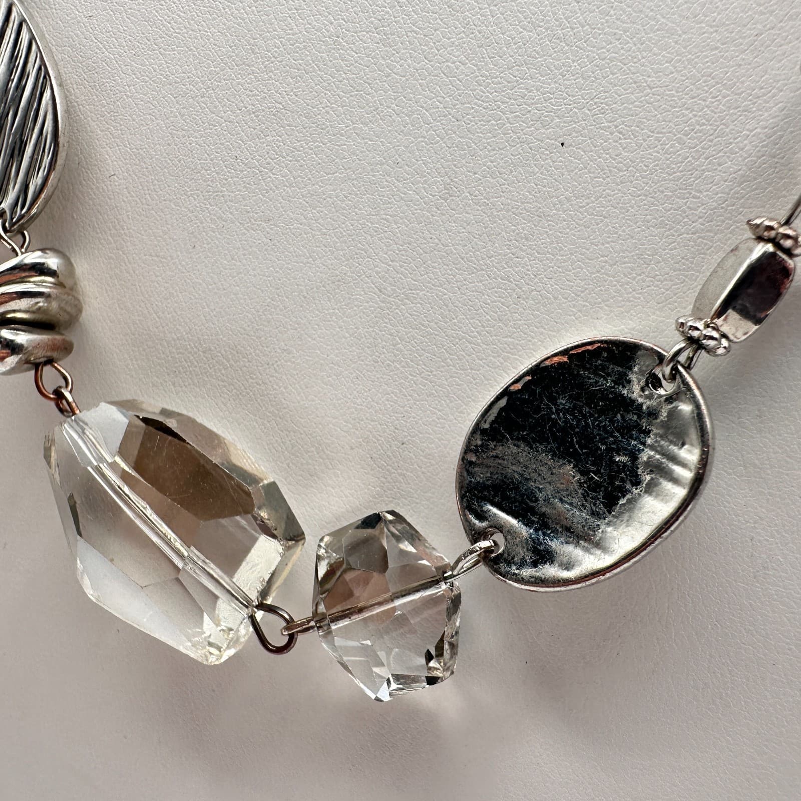 Vintage 90s Silver Tone Textured Disk Clear Glass Beaded Statement Necklace - Thumbnail 7