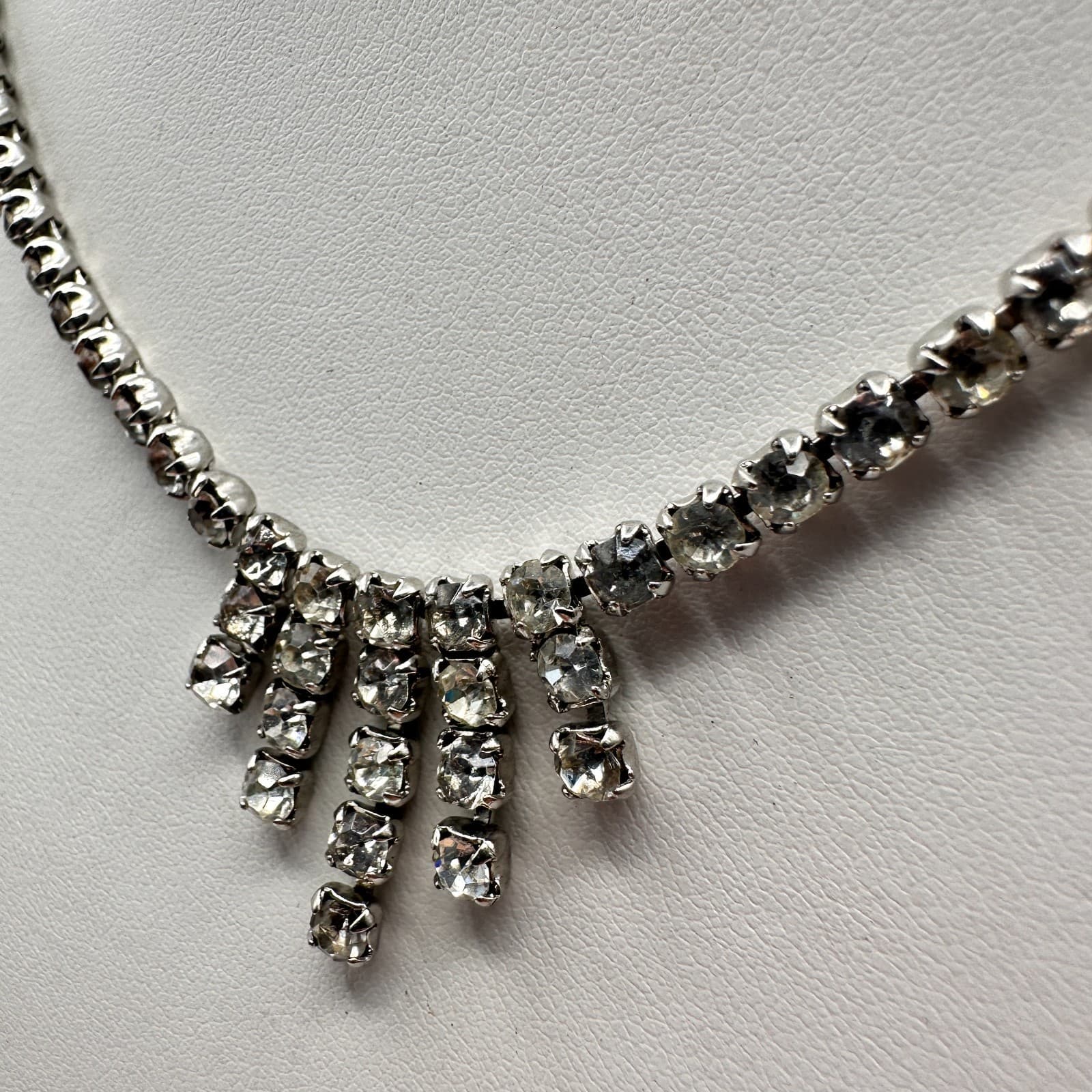 Vintage 50s 60s Silver Tone Clear Rhinestone Fringe Statement Necklace Jewelry - Thumbnail 5