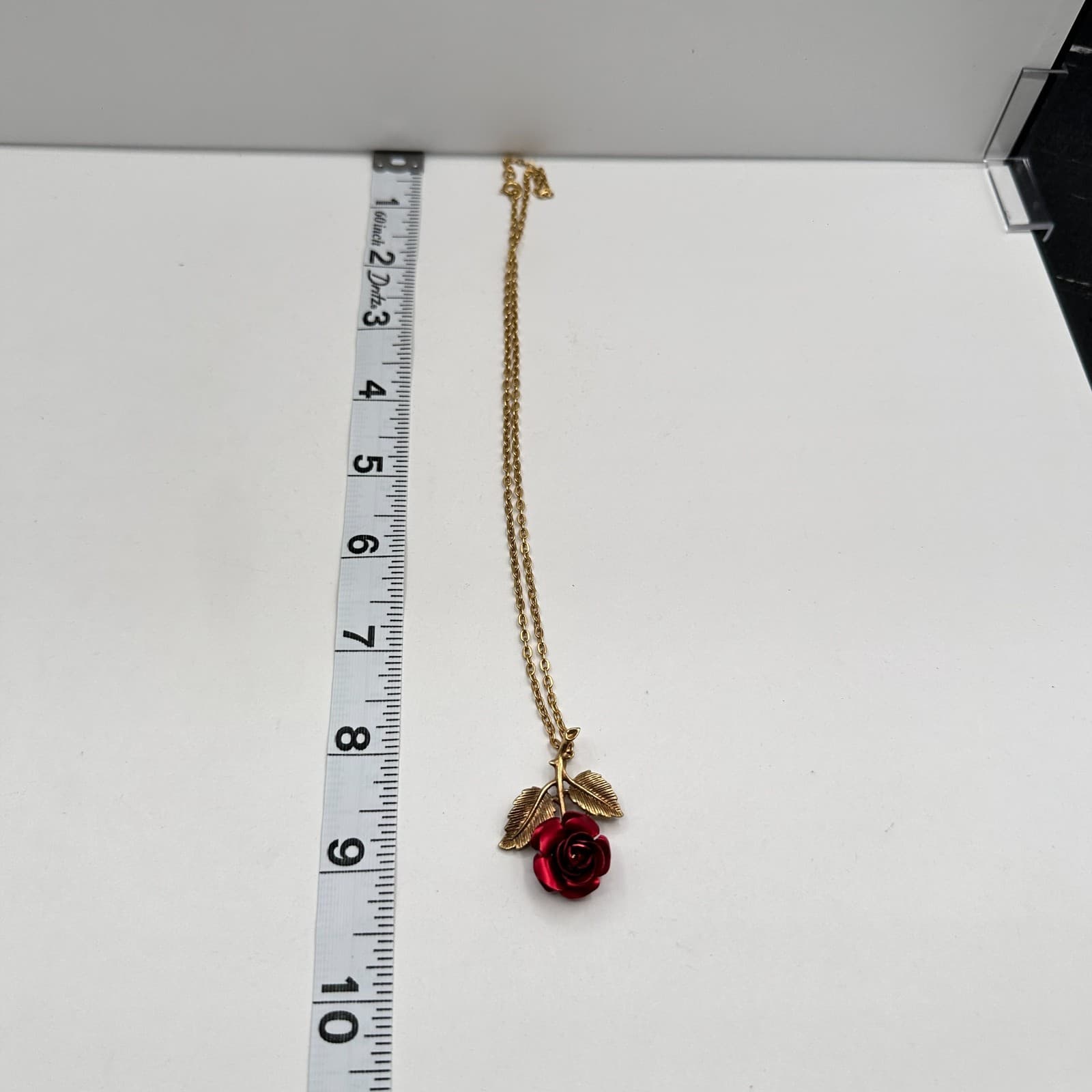 Vintage 80s Red Enamel Rose Necklace Gold Tone Floral Pendant Romantic Jewelry - Thumbnail 10