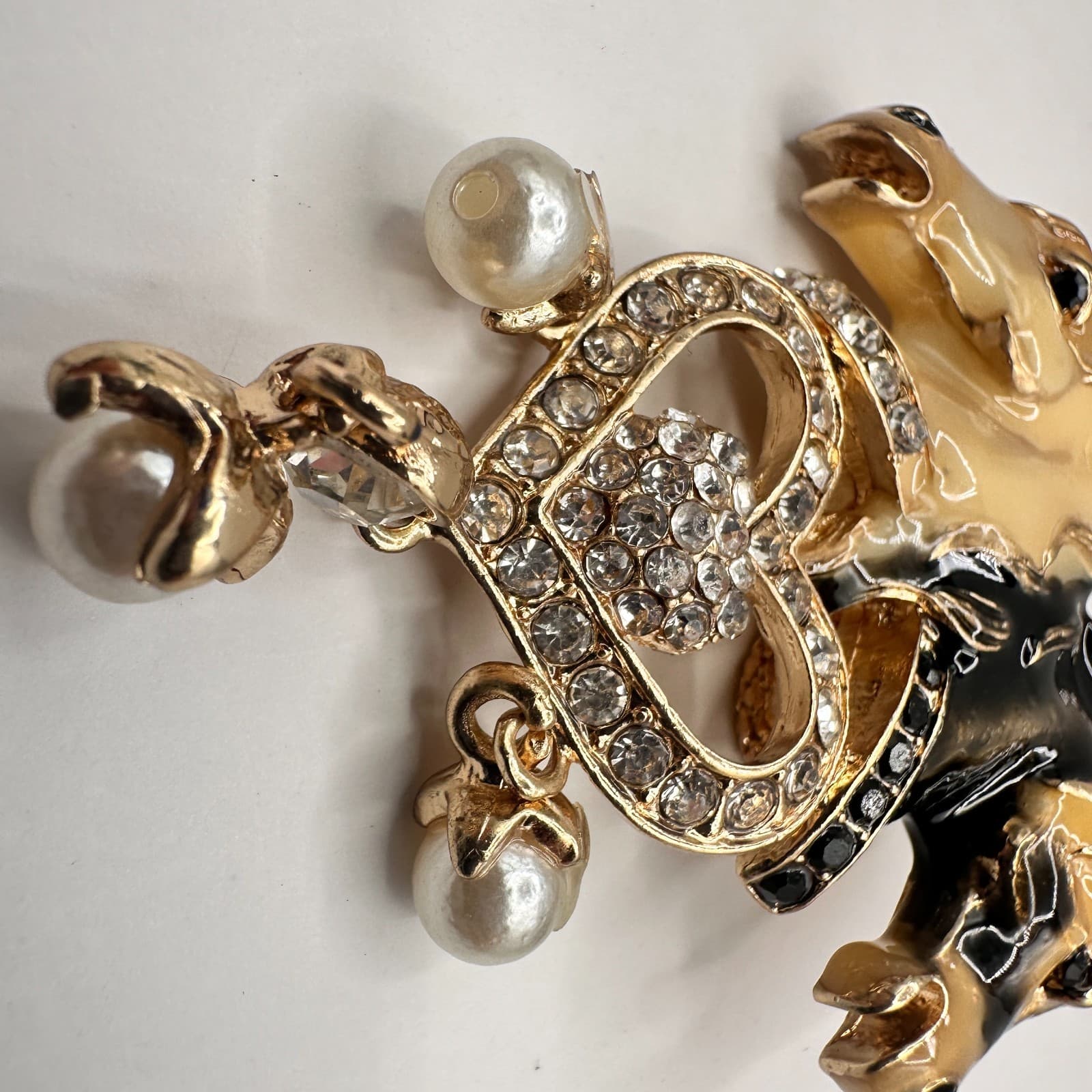 Betsey Johnson Vintage 90s Gold Tone Horse Pendant Necklace Enamel Heart - Thumbnail 4