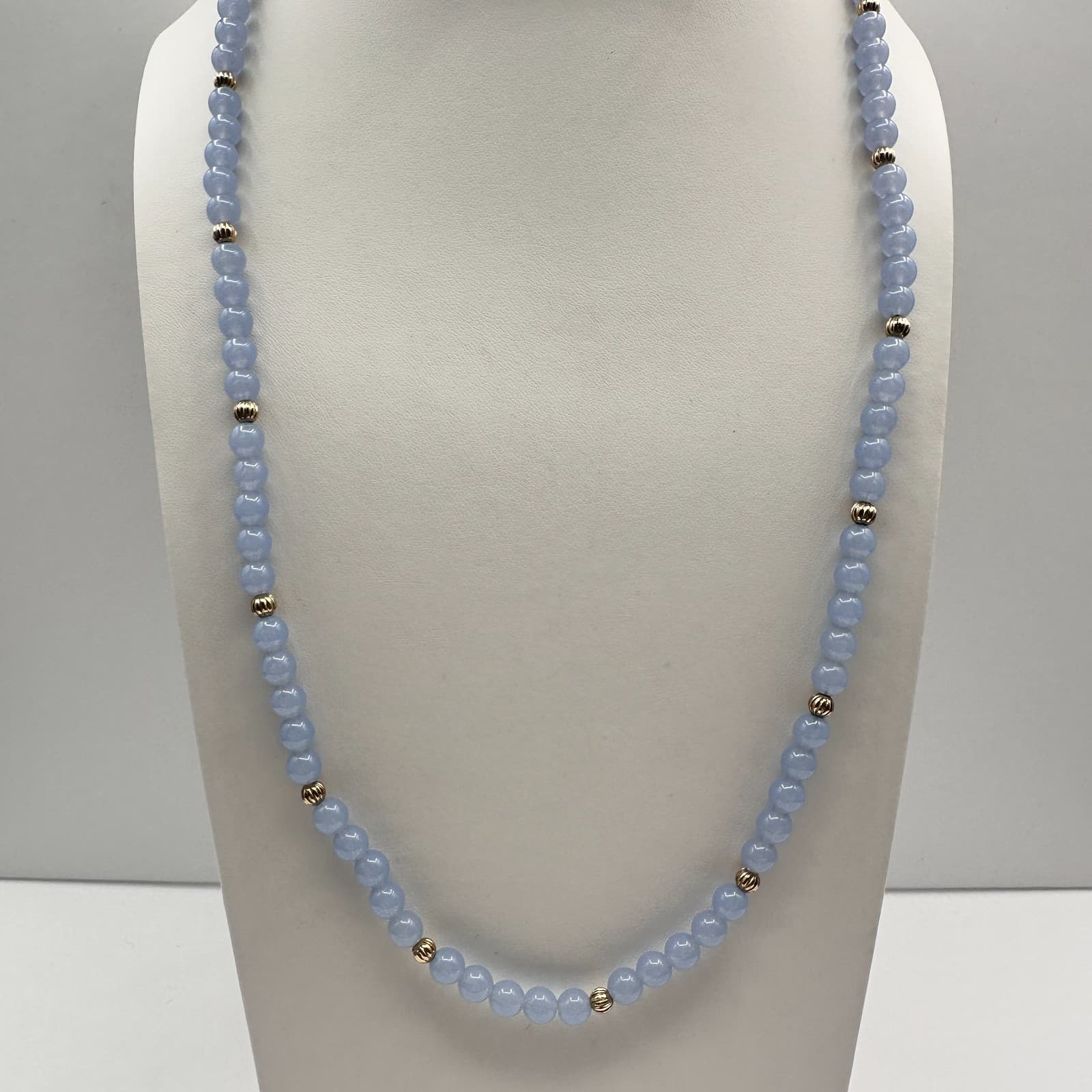 Vintage 90s Beaded Necklace Set Blue Lace Agate Pearl Shell Grey Classic Jewelry - Thumbnail 4