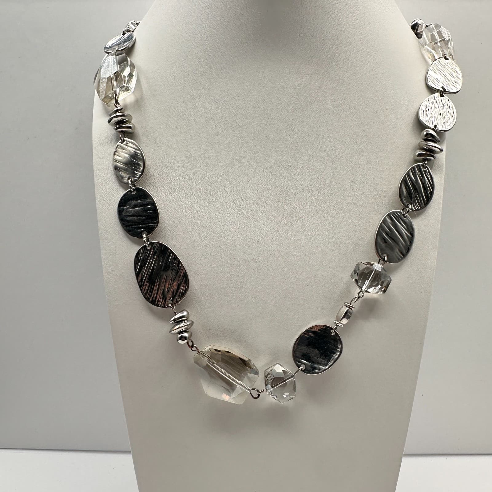 Vintage 90s Silver Tone Textured Disk Clear Glass Beaded Statement Necklace - Thumbnail 2