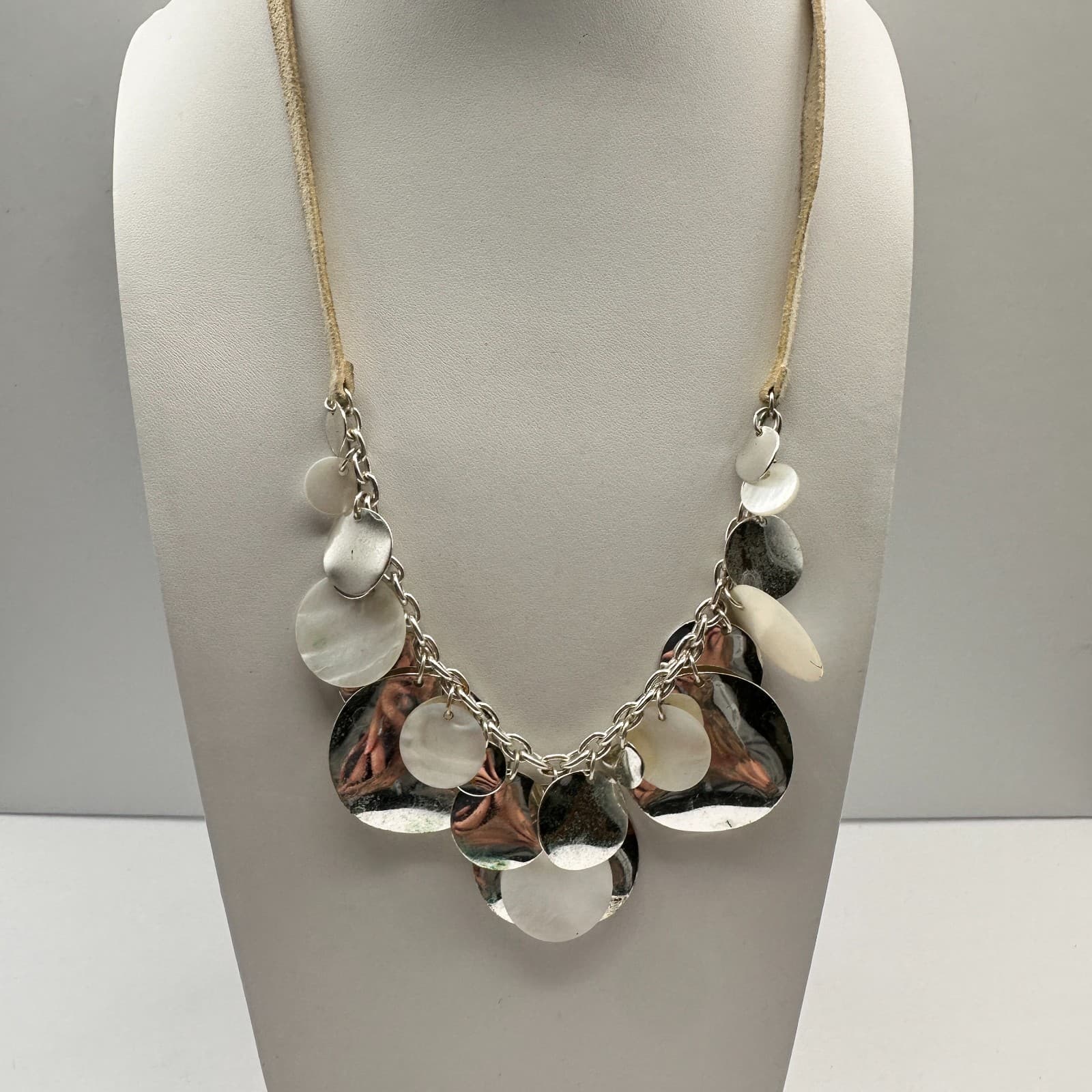 Vintage 90s Mother of Pearl Silver Tone Disc Bib Necklace Suede Cord Jewelry - Thumbnail 2