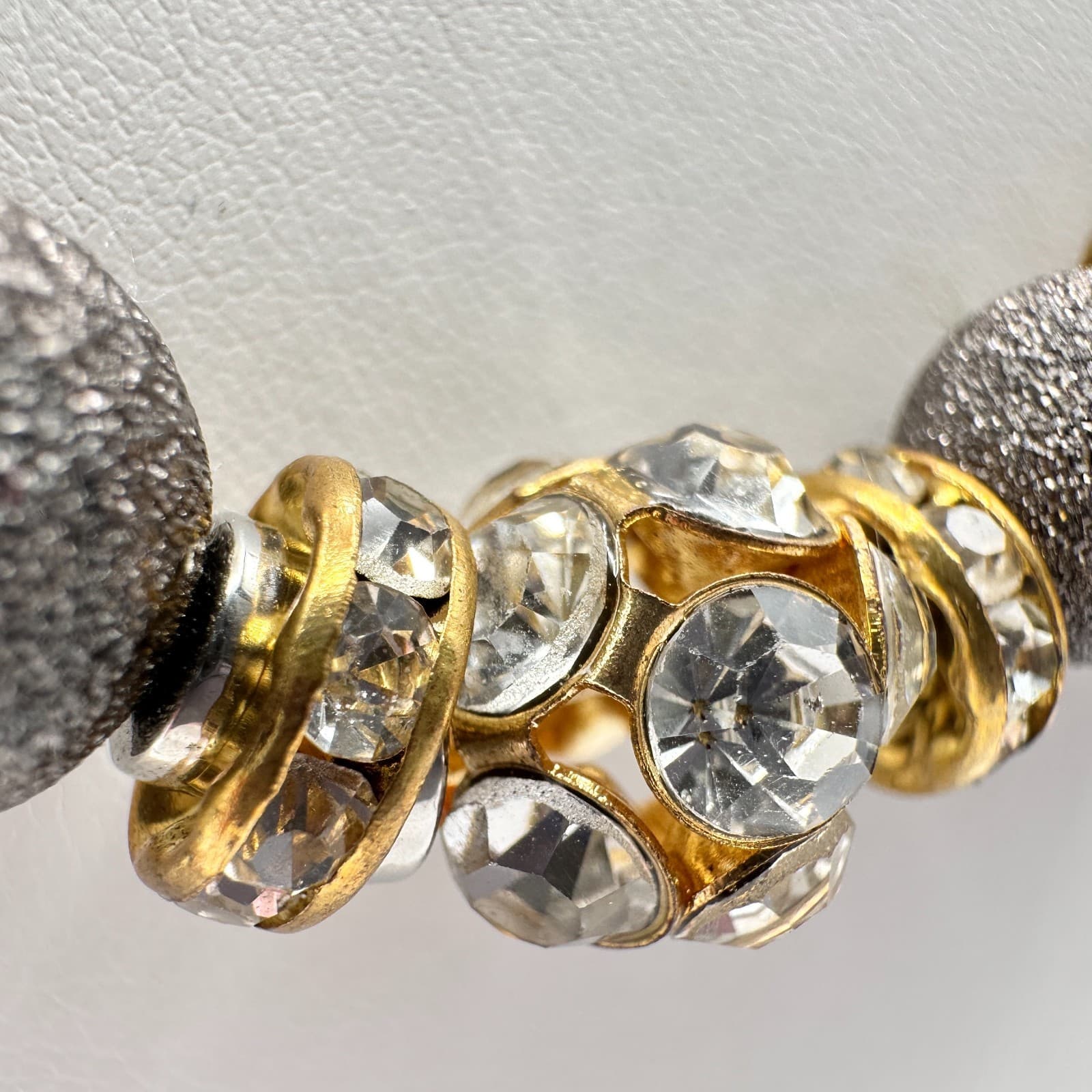 Vintage Y2K Gray Stardust Beads Rhinestone Mesh chain Gold tone Necklace Jewelry - Thumbnail 6