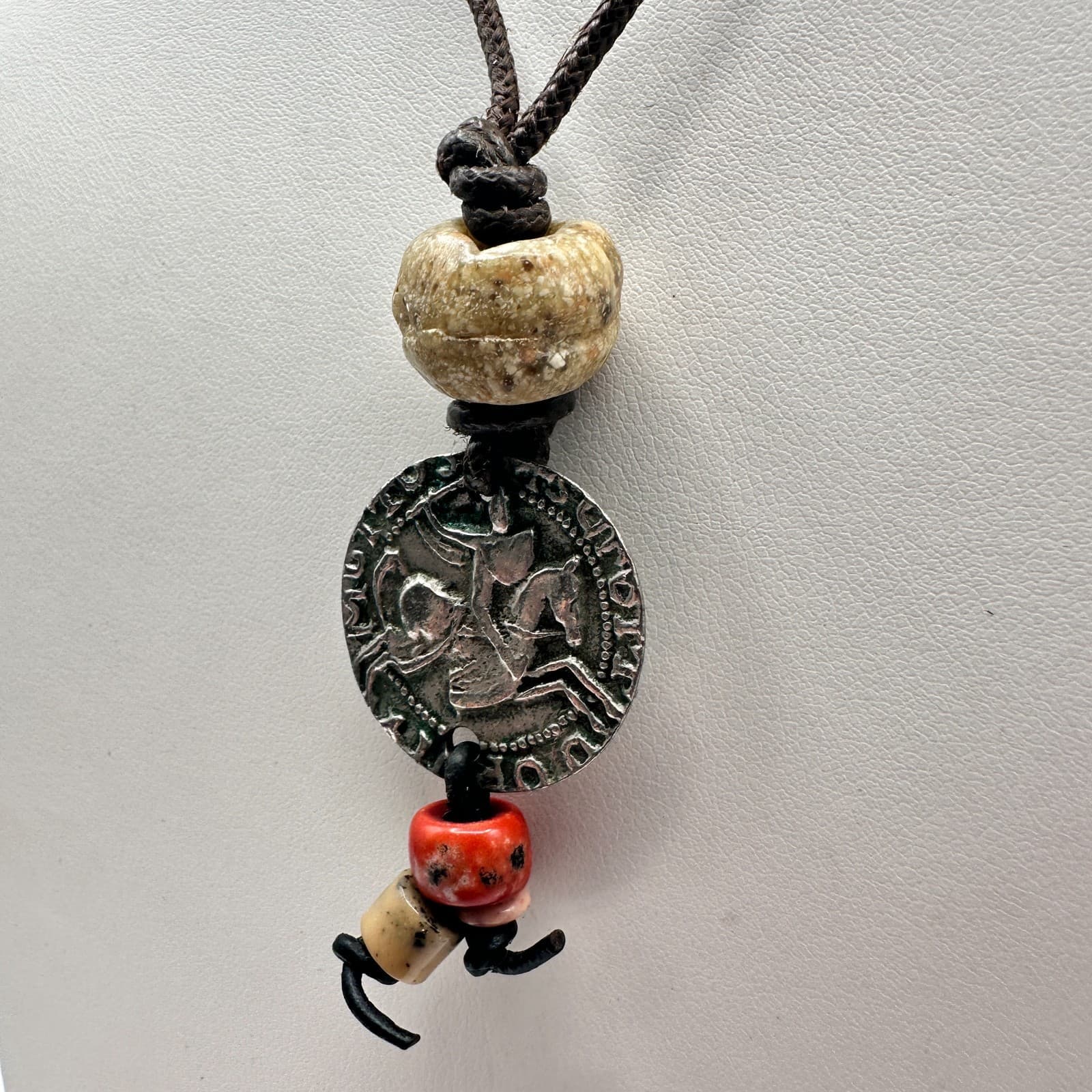 Vintage 90s Ceramic Bead Round Coin Necklace Silver Tone Women's Jewelry - Thumbnail 7