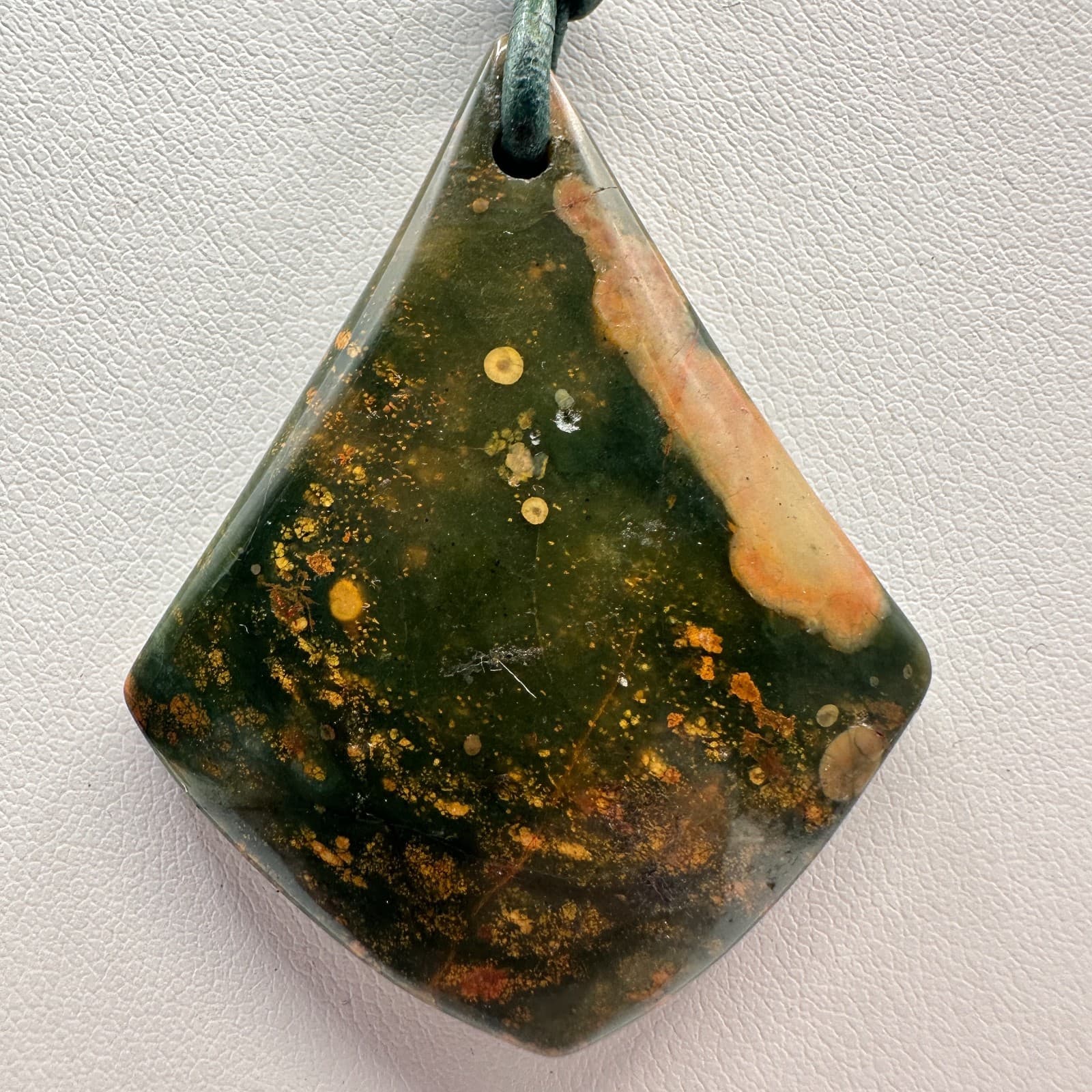 Vintage 90s Green Lozenge Jasper Pendant Necklace Rustic Tone Women's Jewelry - Thumbnail 3