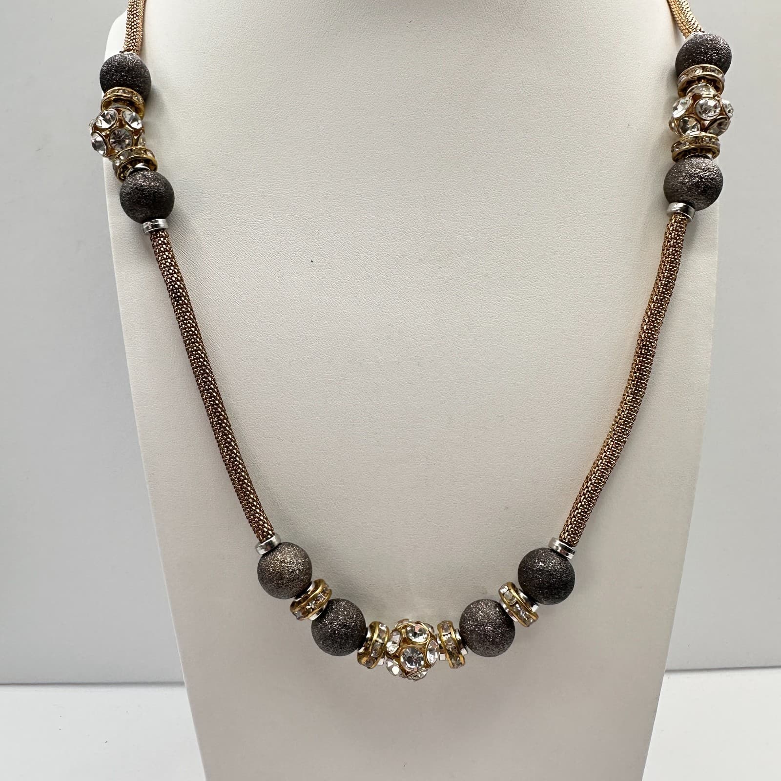 Vintage Y2K Gray Stardust Beads Rhinestone Mesh chain Gold tone Necklace Jewelry - Thumbnail 3