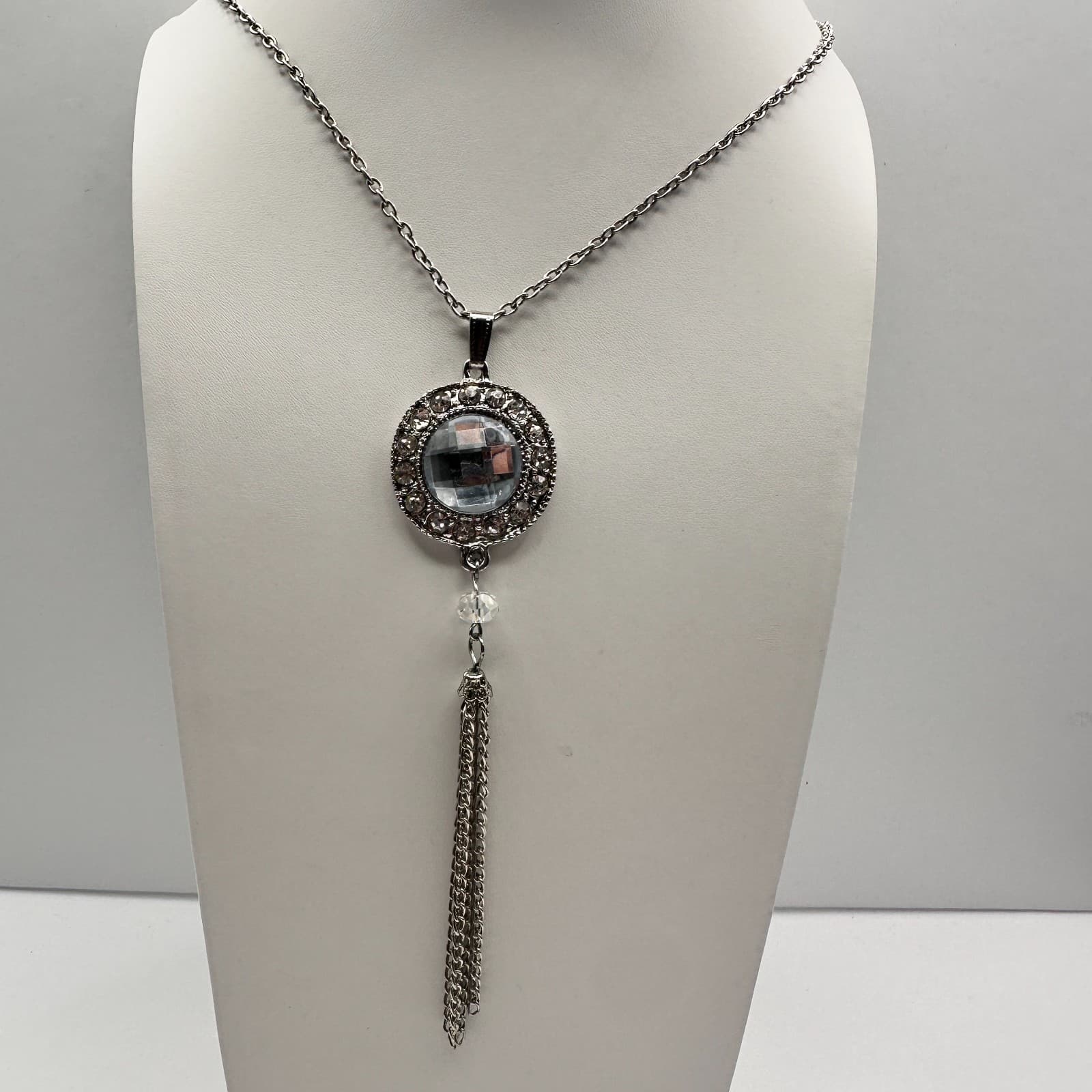 Vintage 90s Clear Crystal Pendant Tassel Necklace Silver Tone Women's Jewelry - Thumbnail 8