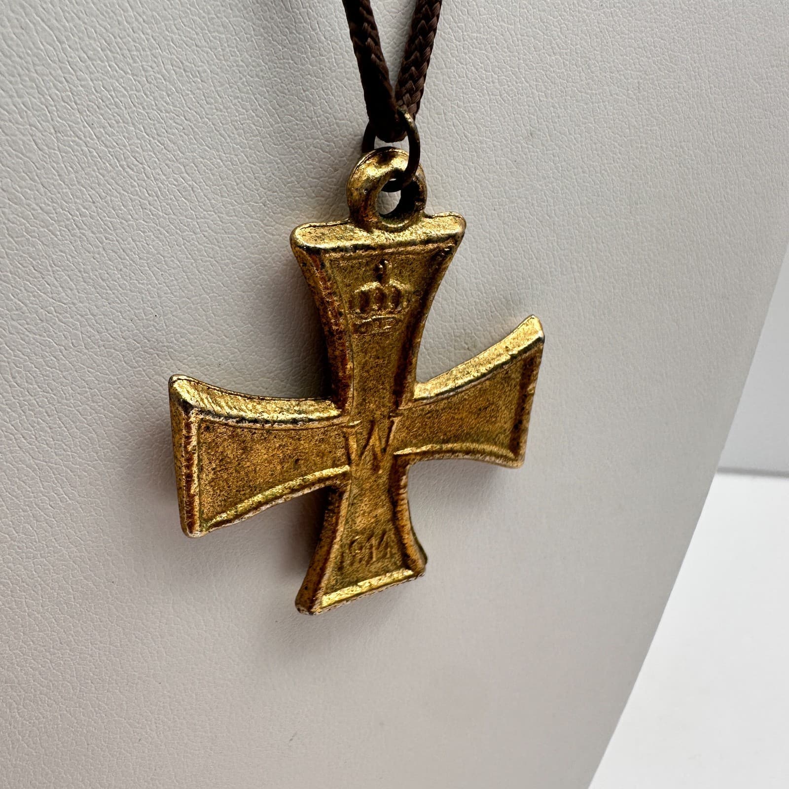 Vintage 1813 FW /1914 W German Iron Cross Pendant Necklace Gold Tone Jewelry - Thumbnail 5