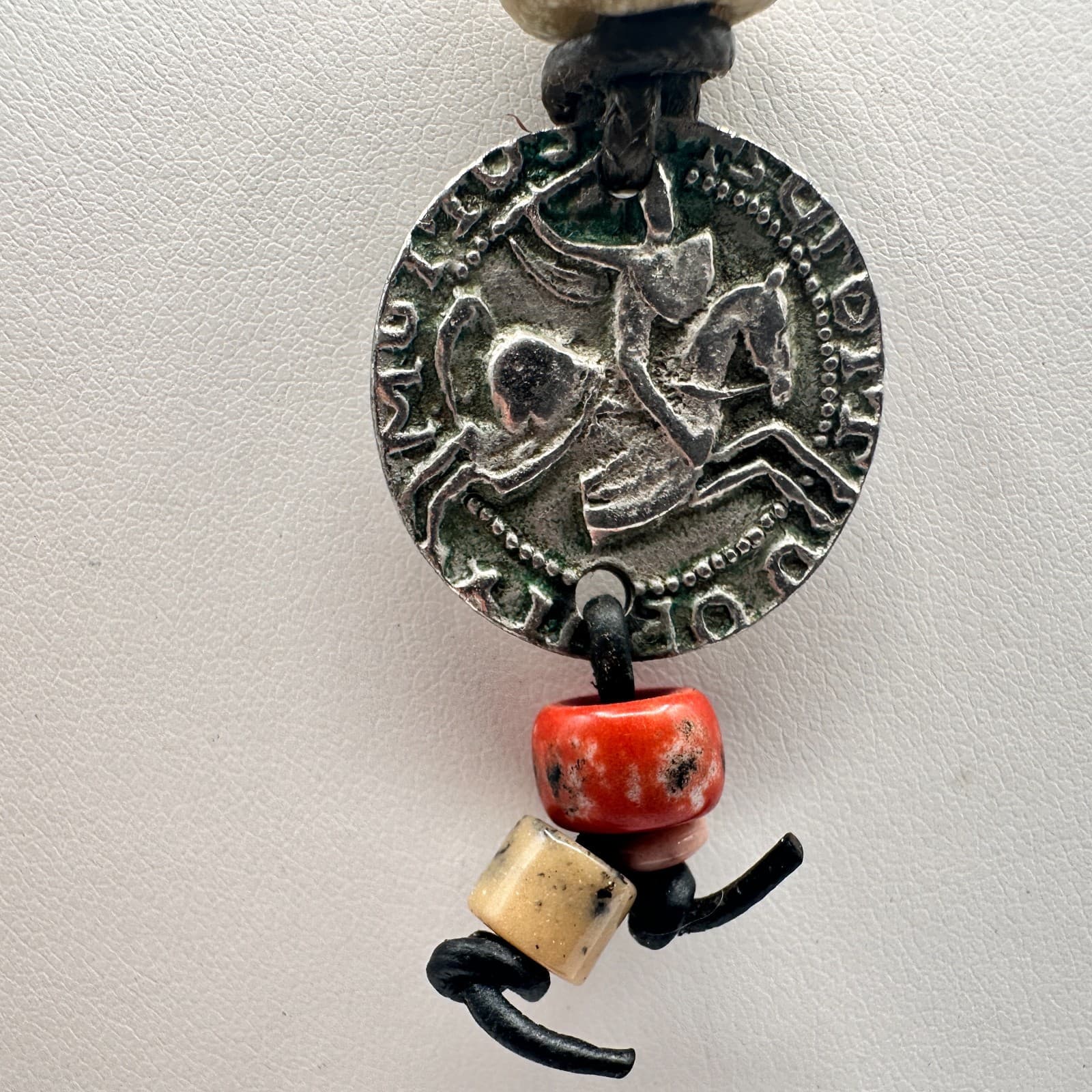 Vintage 90s Ceramic Bead Round Coin Necklace Silver Tone Women's Jewelry - Thumbnail 5