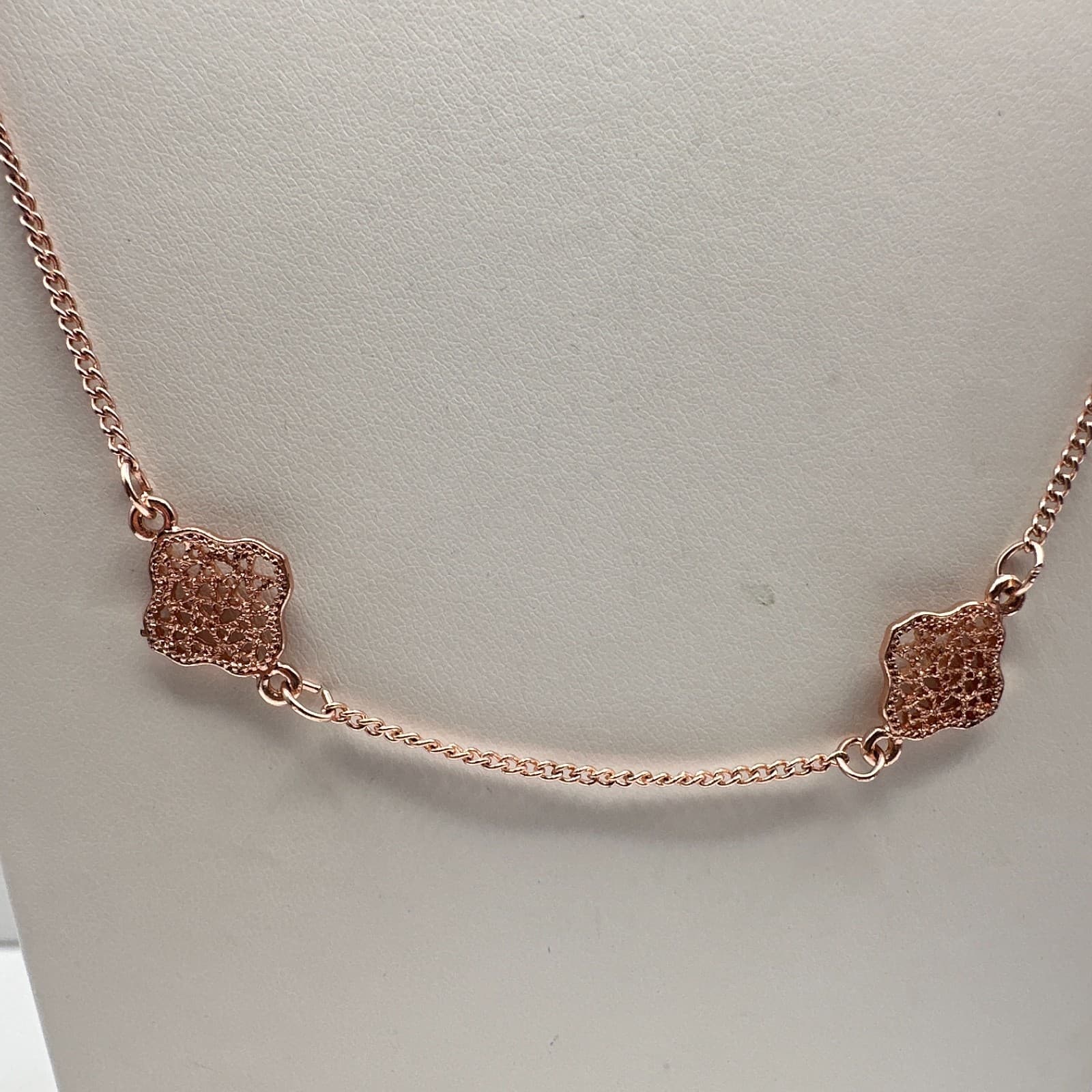 Vintage 90s Gold Tone Filigree Clover Station Chain Necklace Women's Jewelry - Thumbnail 4