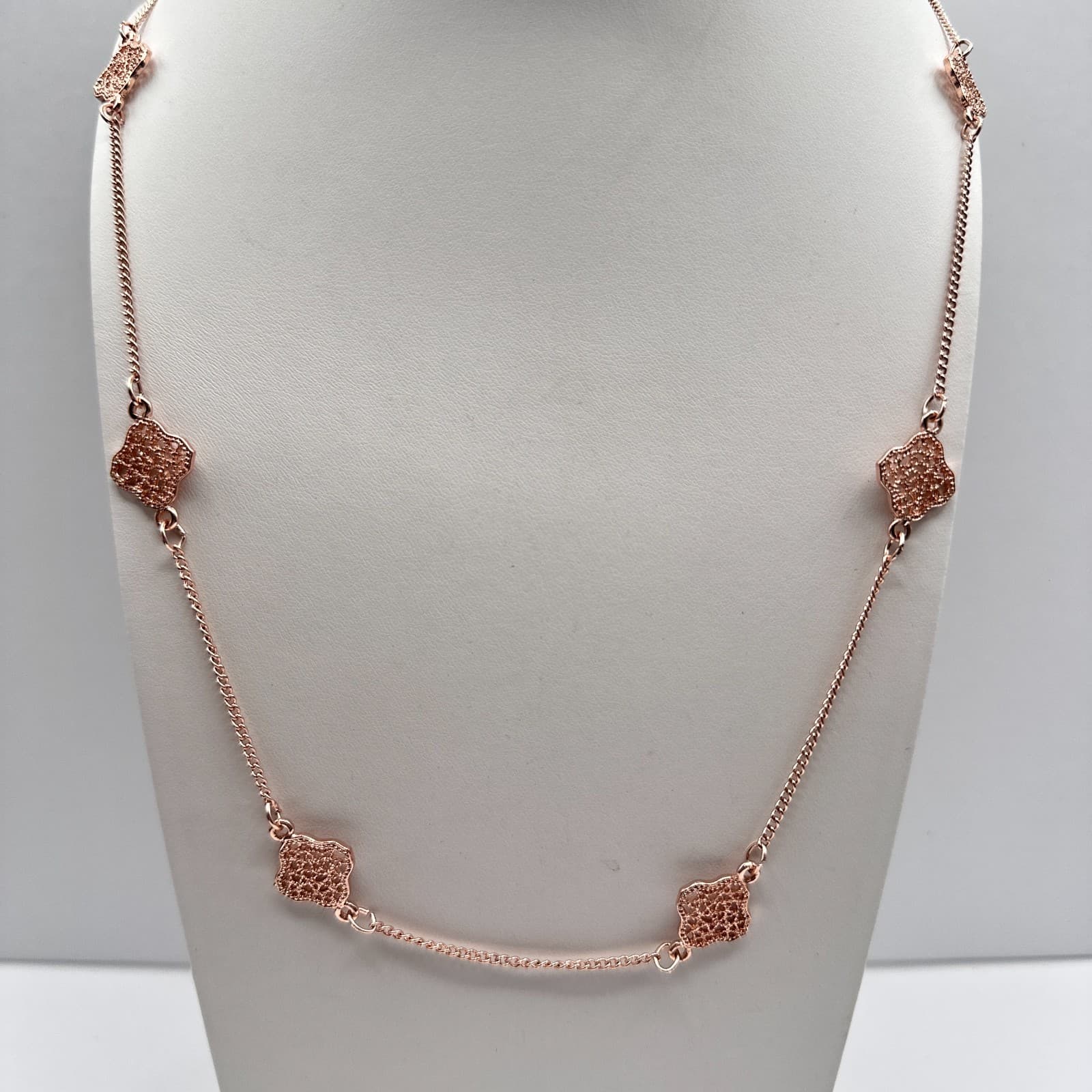 Vintage 90s Gold Tone Filigree Clover Station Chain Necklace Women's Jewelry - Thumbnail 2