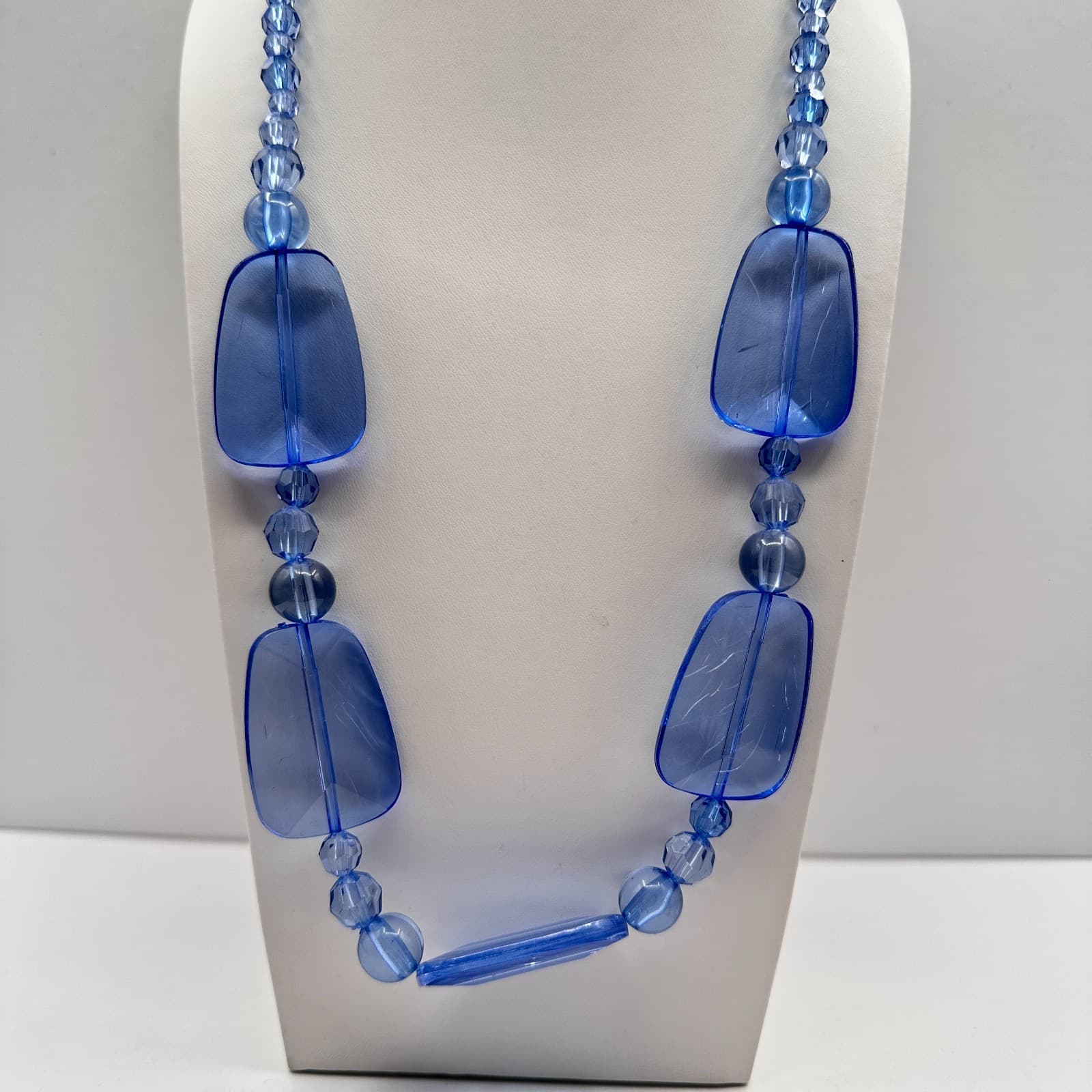 Vintage 90s Y2K Chunky Blue Beaded Glass Statement Necklace Boho Women's Jewelry - Image 1