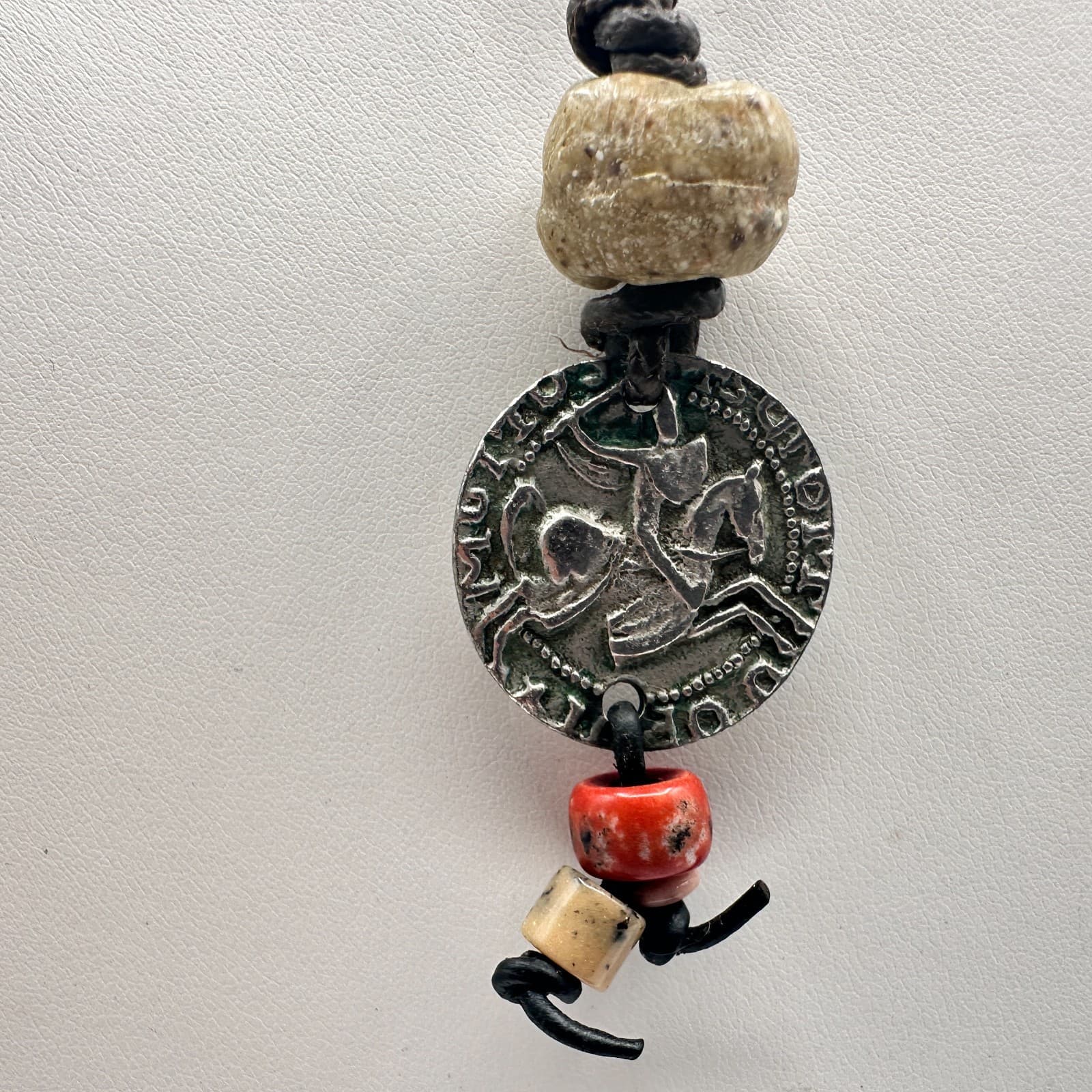 Vintage 90s Ceramic Bead Round Coin Necklace Silver Tone Women's Jewelry - Thumbnail 4