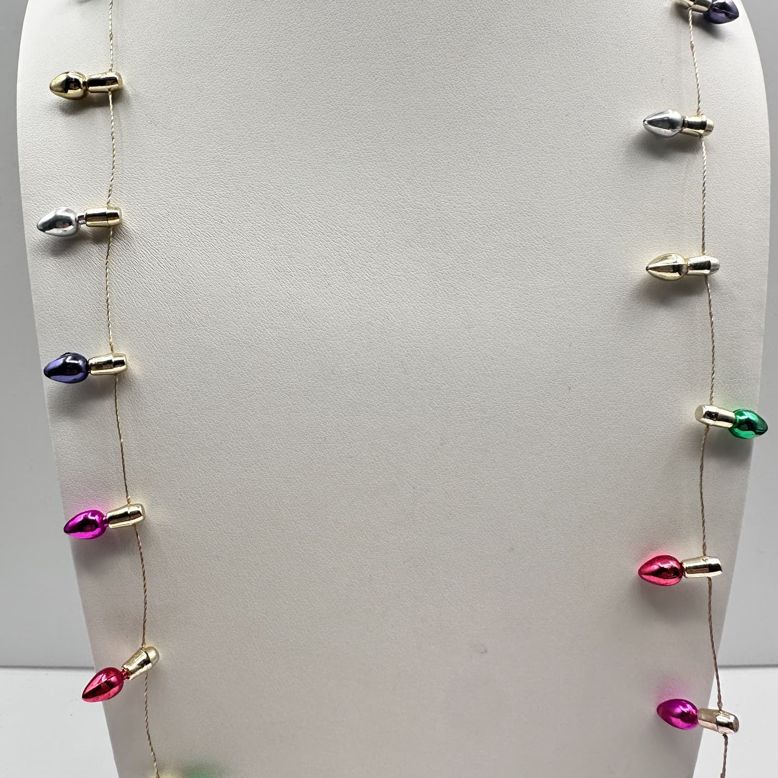 Vintage Y2K Christmas Light Bulb Ornaments Necklace Gold Tone Women's Jewelry - Thumbnail 2