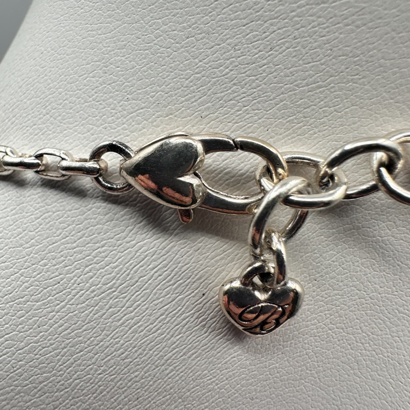 Vintage 90s Silver Tone Green Aventurine Glass Hammered Marquise Bib Necklace - Thumbnail 8