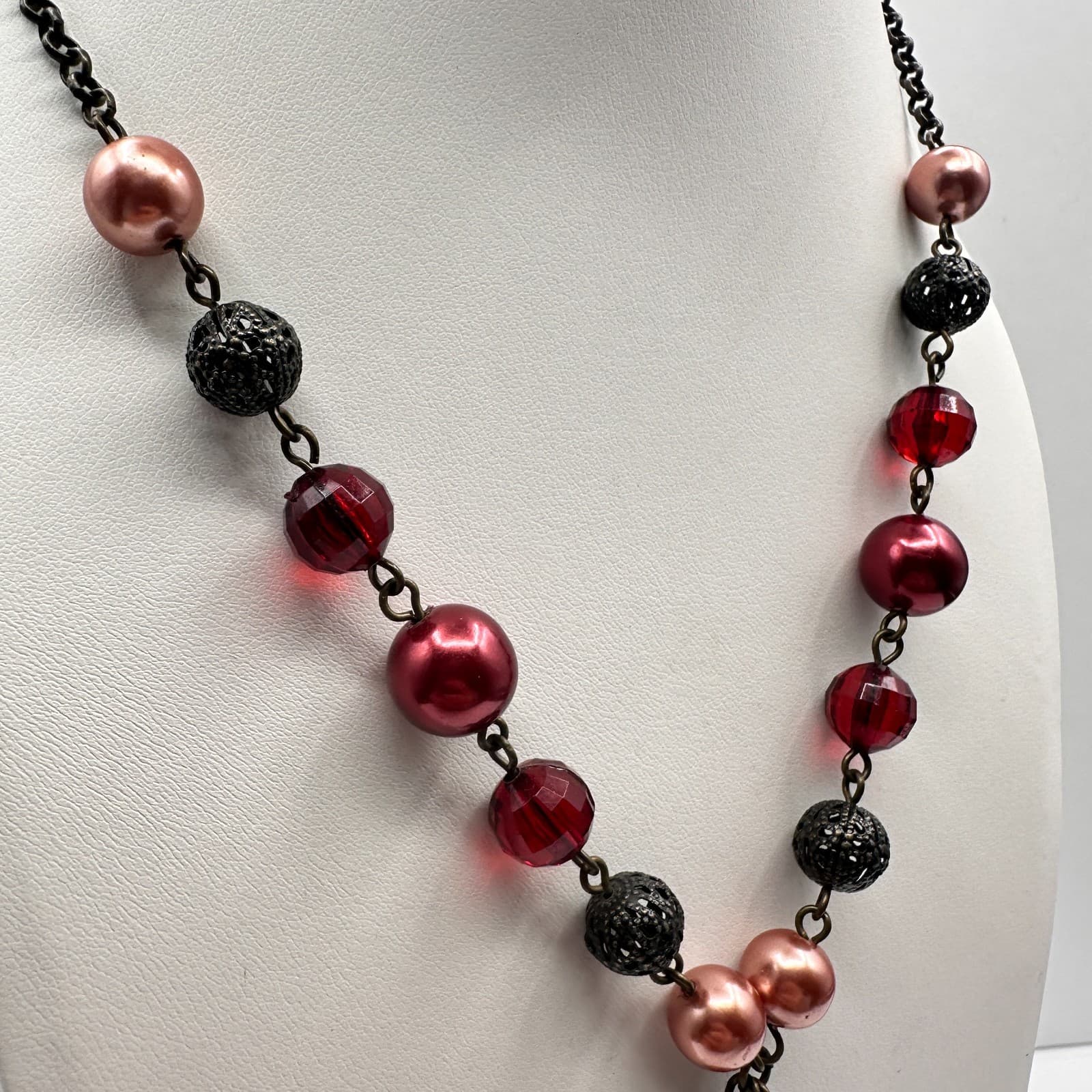 Vintage 90s Avon Beaded Charm Lariat Necklace Cameo Angel Heart Women's Jewelry - Thumbnail 3