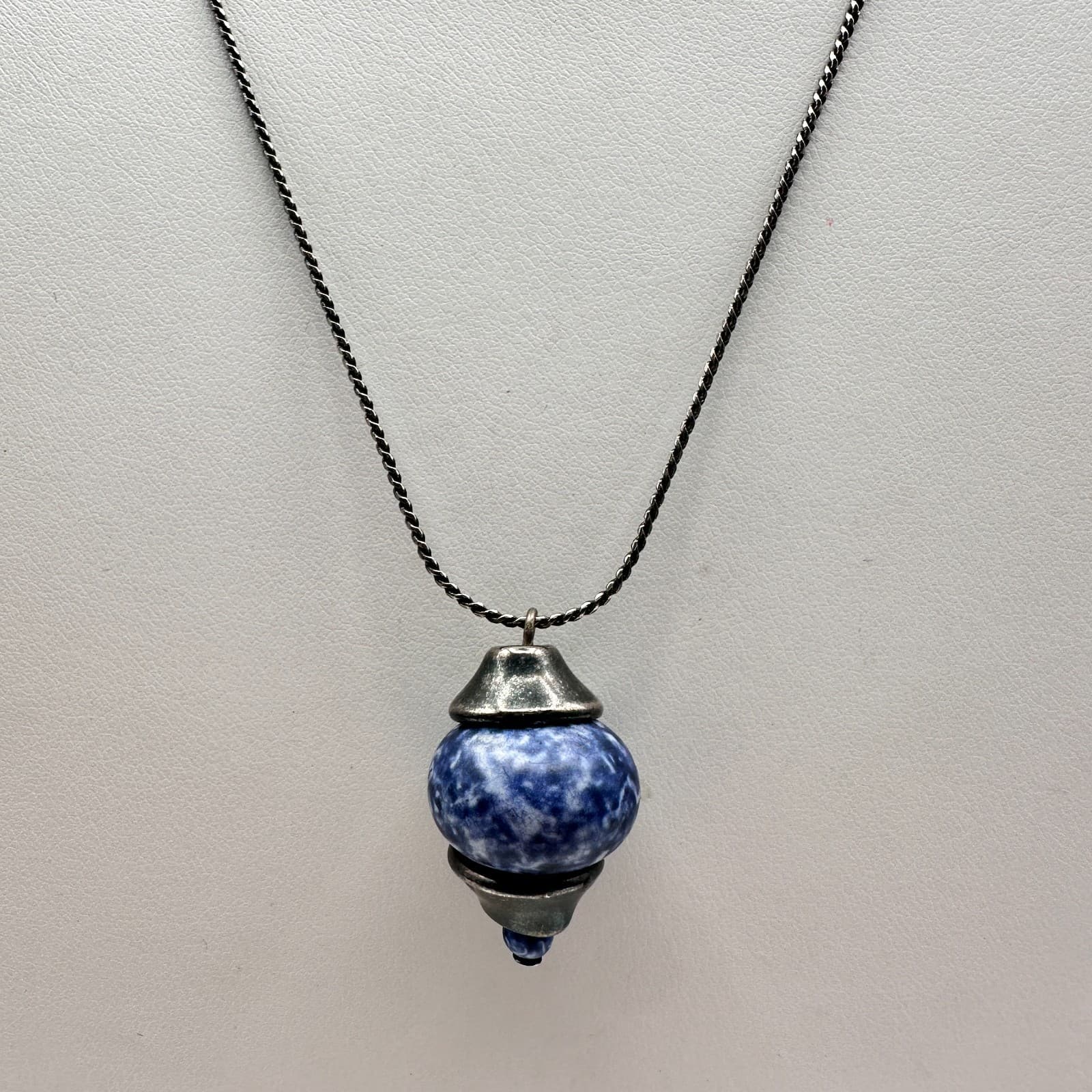 Vintage 90s Blue Sodalite Natural Stone Pendant Necklace Silver Tone Jewelry - Thumbnail 6