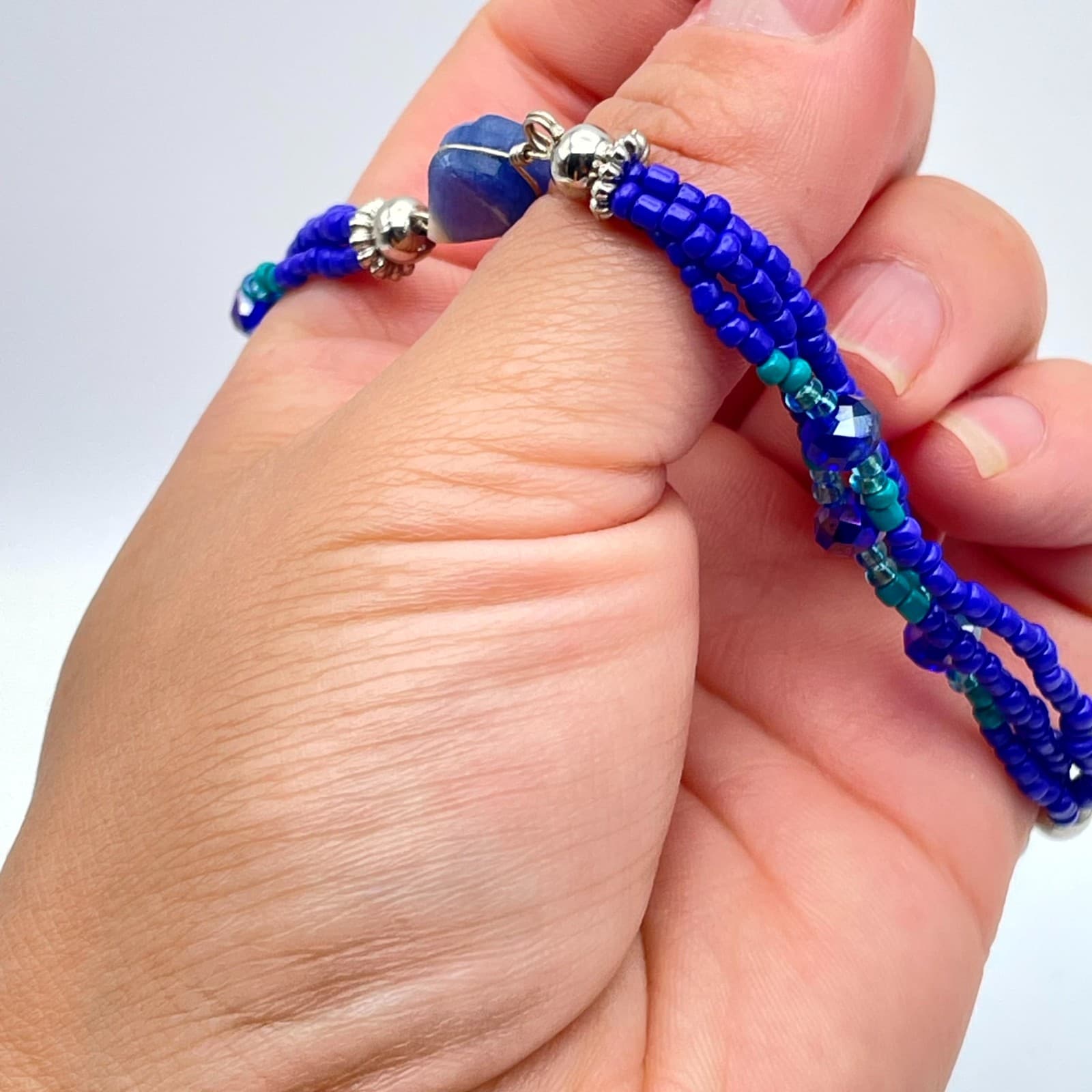 Classic Blue Aqua Southwestern Faceted Glass Seed Bead Sodalite Layered Bracelet - Thumbnail 8