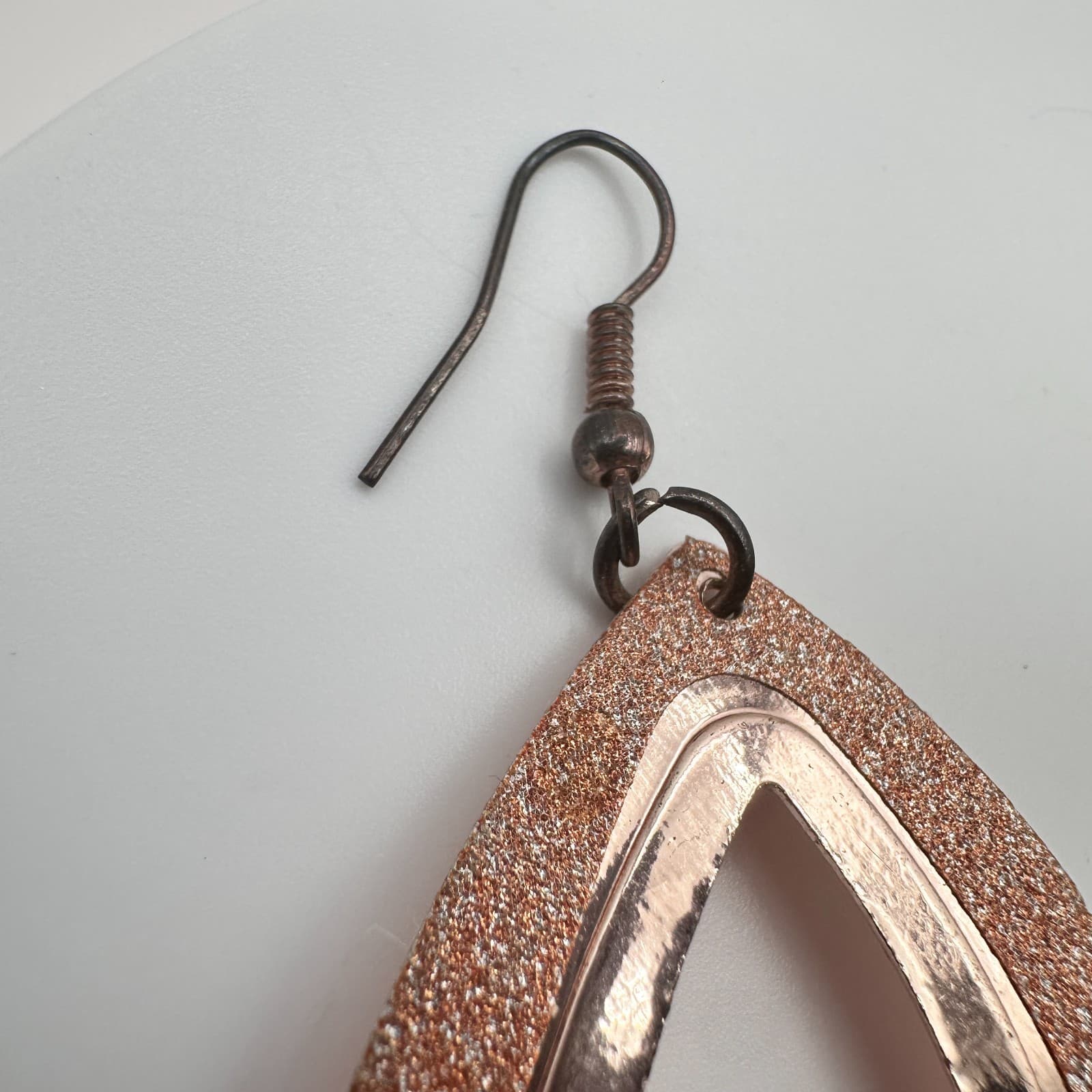 Vintage 80s Rose Gold Teardrop Dangle Earrings Glitter Shimmer Fashion Jewelry - Thumbnail 6