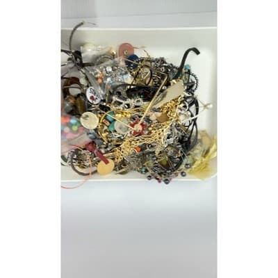 3lbs Jewelry Bulk Lot Crafting Repair Broken Beaded Gold Silver Tone - Thumbnail 9