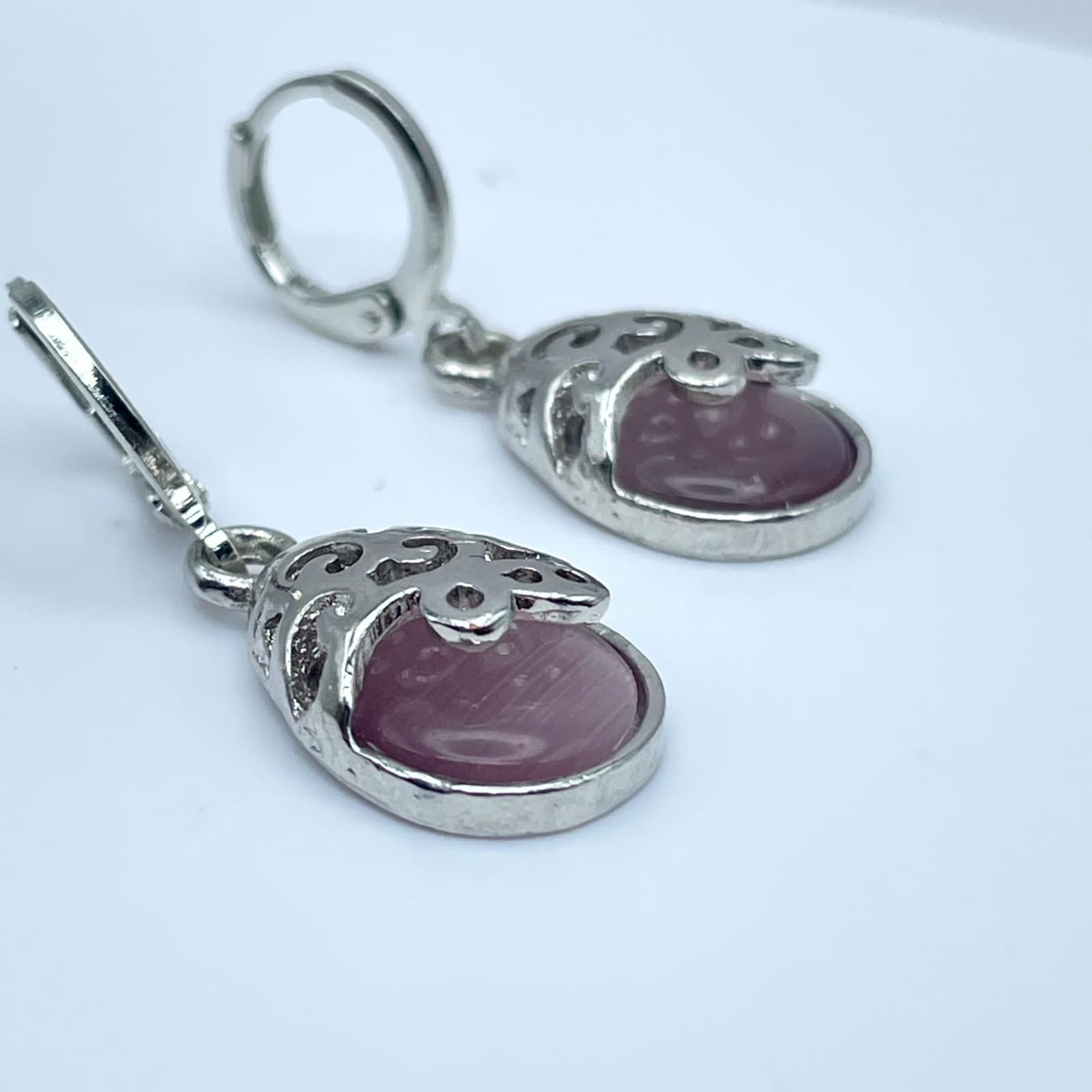 Vintage Purple Cat’s Silver Tone Filigree Leverback Dangle Eye Teardrop Earrings - Thumbnail 9