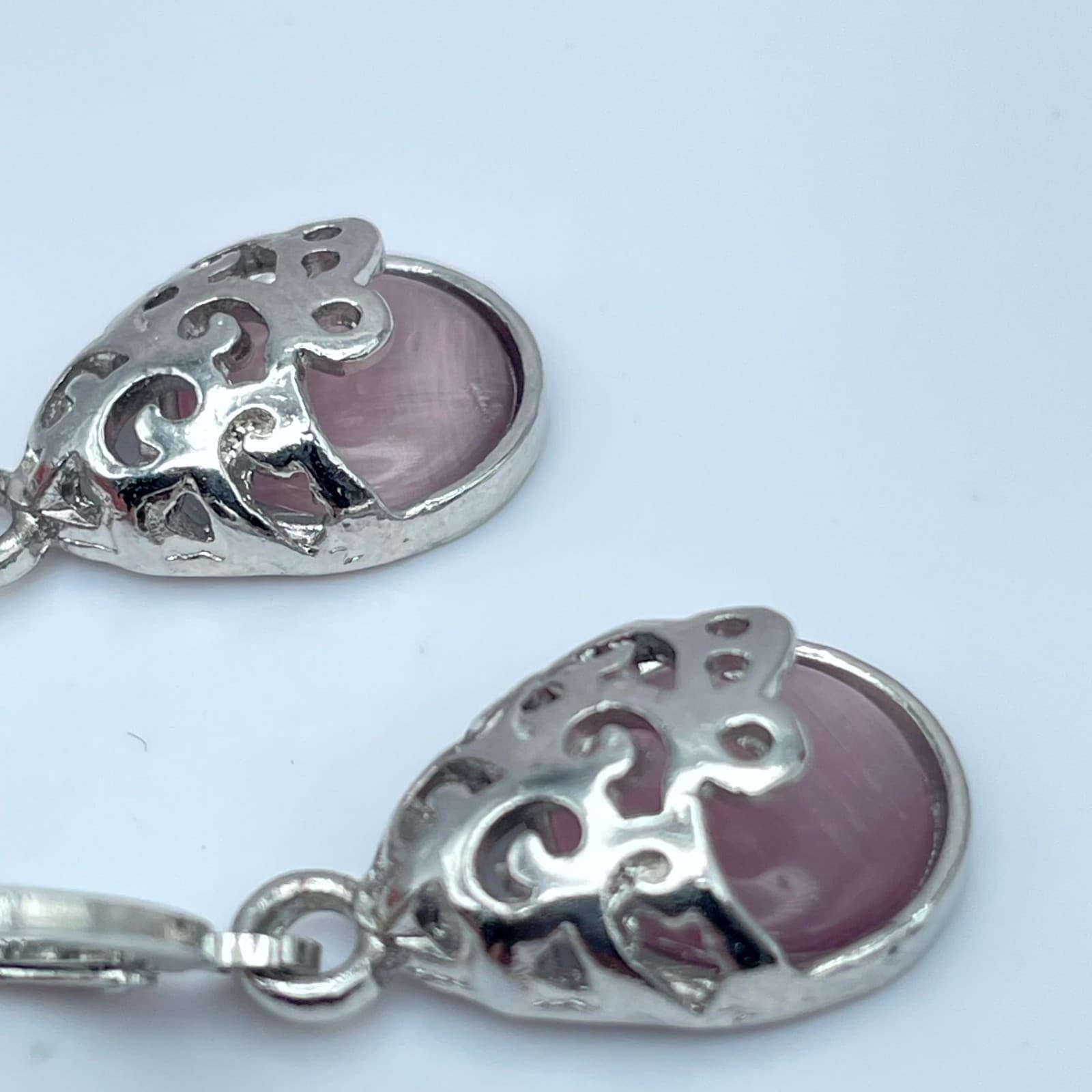 Vintage Purple Cat’s Silver Tone Filigree Leverback Dangle Eye Teardrop Earrings - Thumbnail 8