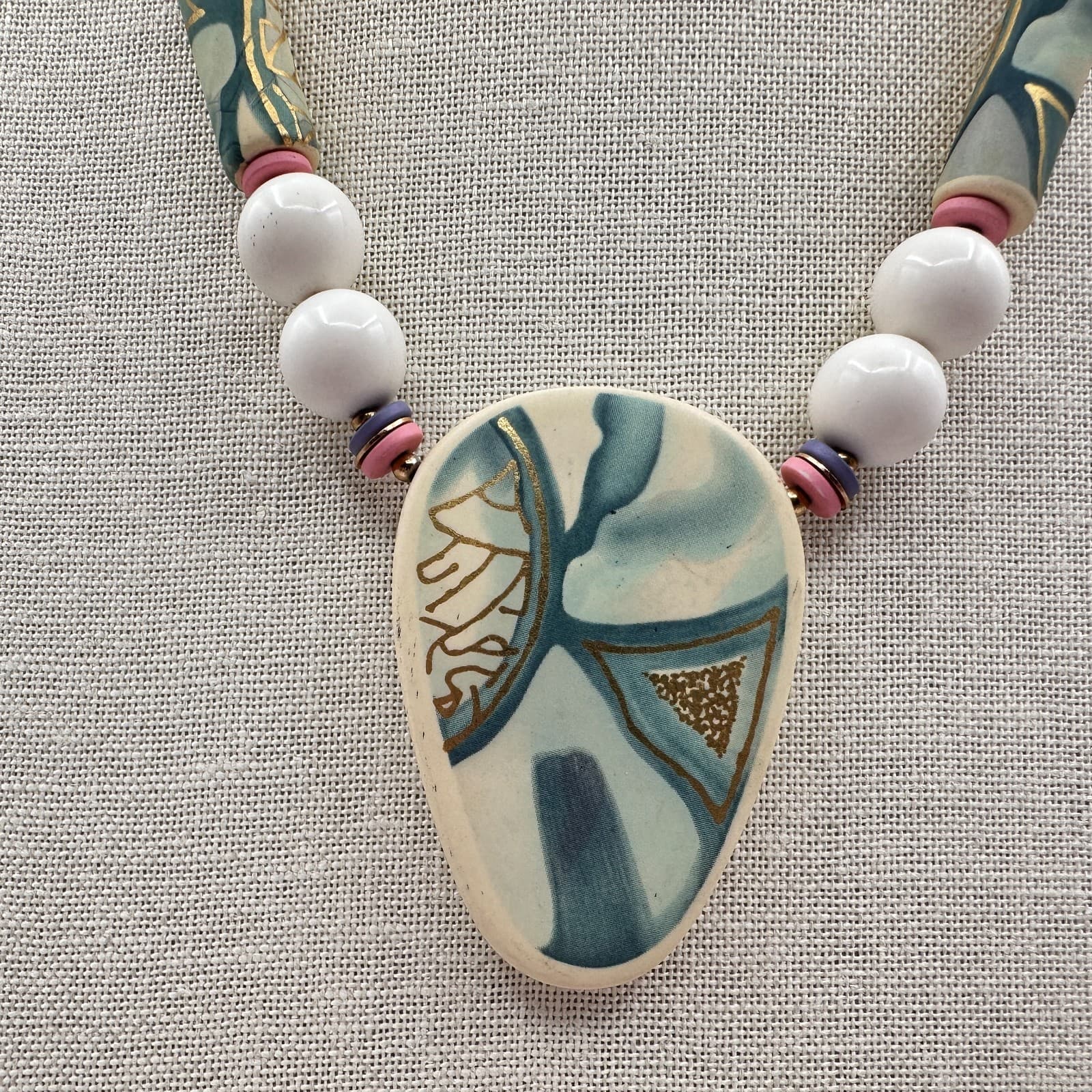 Vintage 90s Ceramic Pendant Necklace Hand Painted Pastel Abstract Art Jewelry - Thumbnail 3