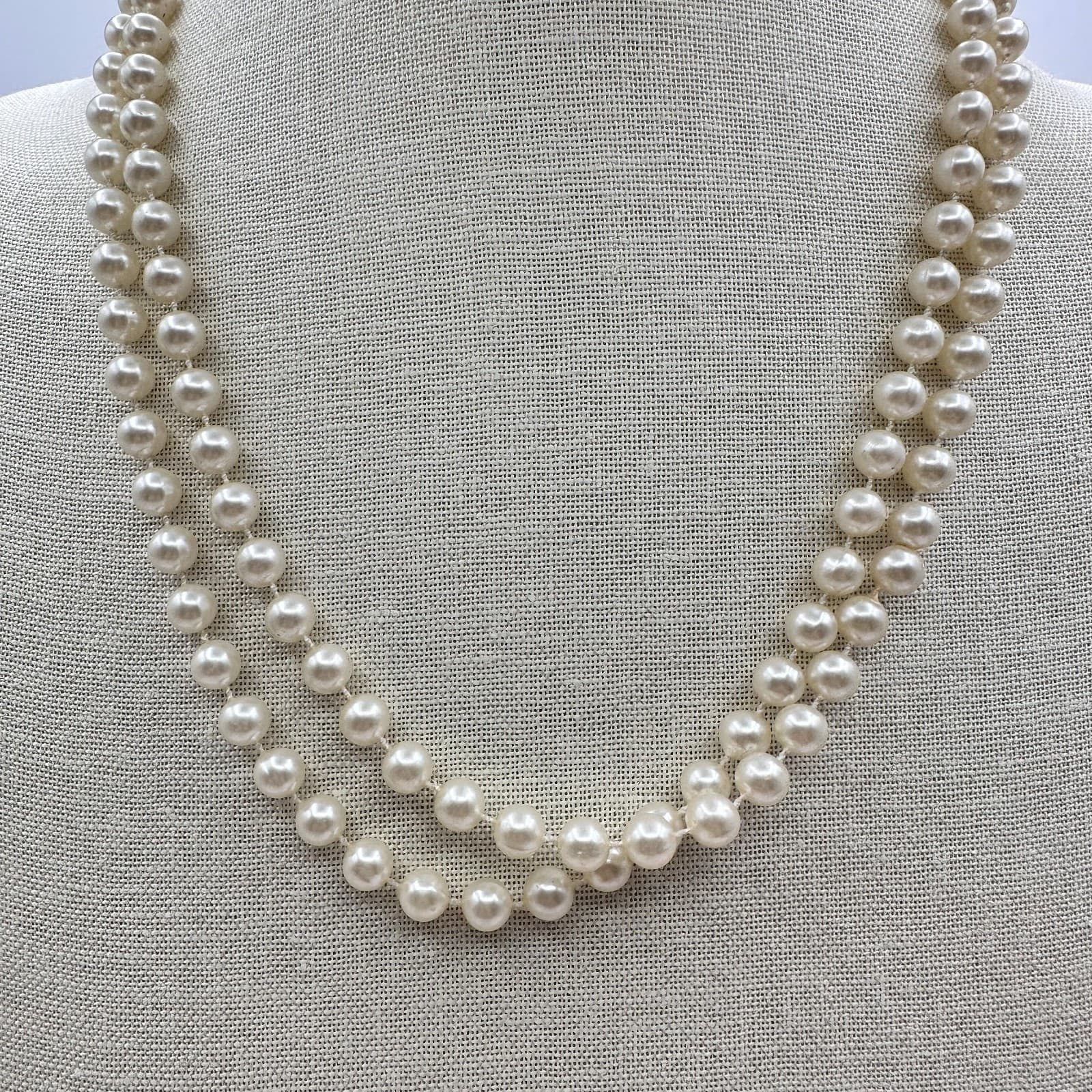 Vintage 90s Double Strand Faux Pearl Choker Necklace Classic Elegant Jewelry - Thumbnail 5