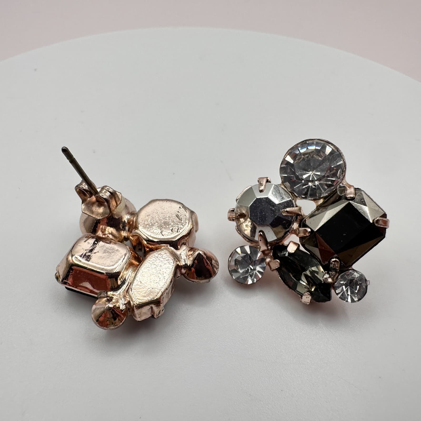 Vintage 80s Smoky Crystal Cluster Stud Earring Rose Gold Tone Statement Jewelry - Thumbnail 6