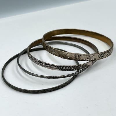 4 Vintage Silver Tone Bangle Bracelets Set Floral Etched Stacking Boho Jewelry - Image 1