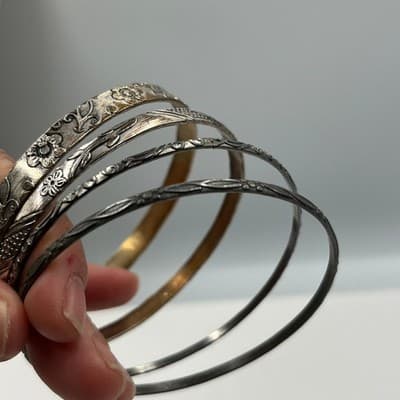 4 Vintage Silver Tone Bangle Bracelets Set Floral Etched Stacking Boho Jewelry - Thumbnail 5