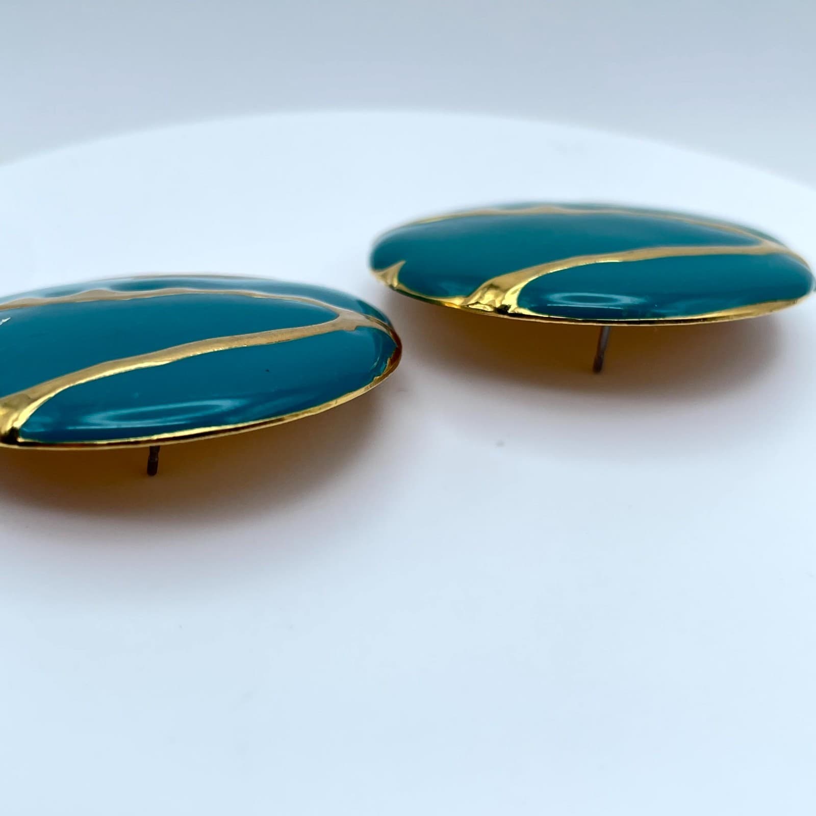 Pair of 2 Pierced Button Forest Teal Blue Enamel Gold Tone Stud Earrings - Thumbnail 7