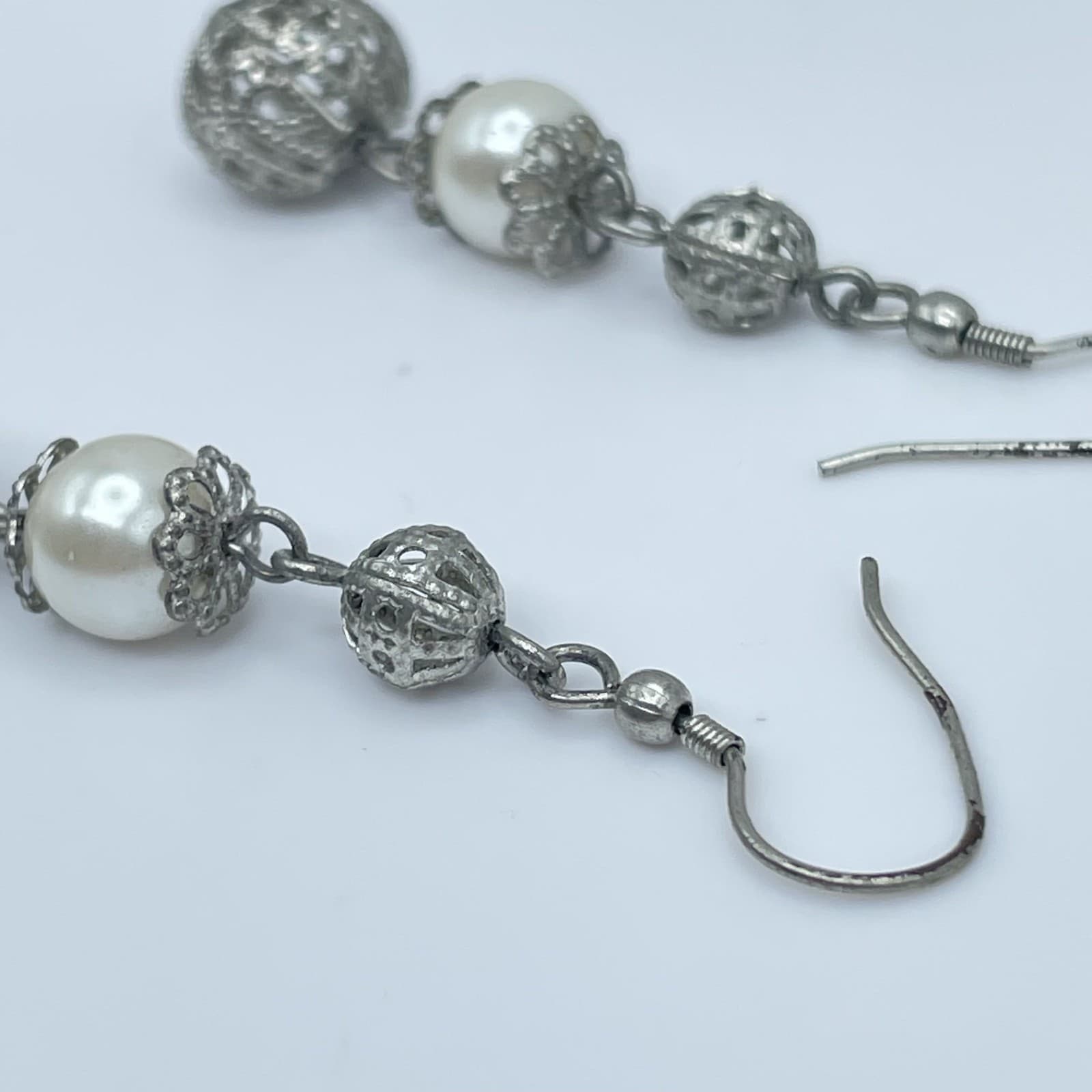 Vintage Silver Tone Filigree White Faux Pearl Bead Boho Dangle Drop Earrings - Thumbnail 5