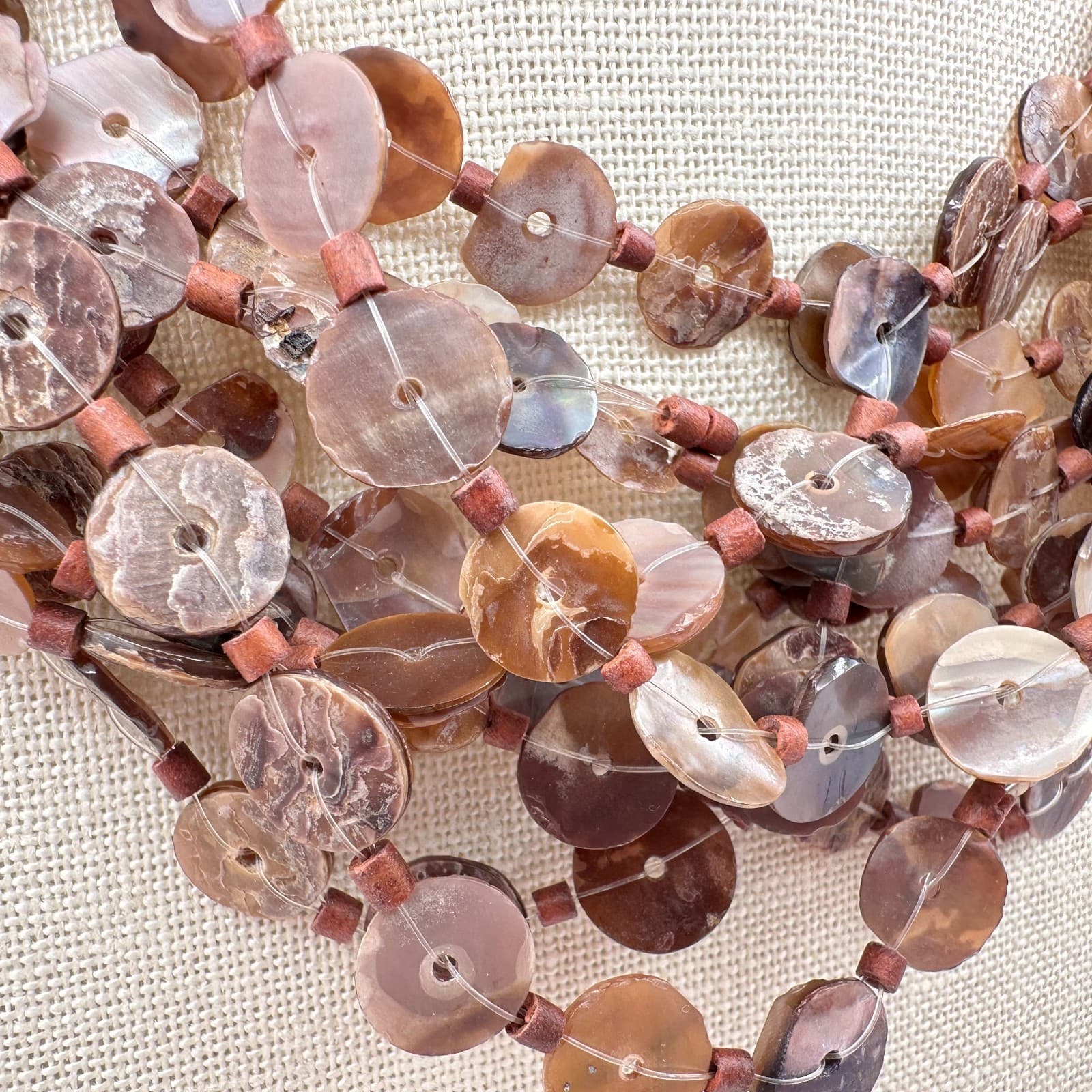 Vintage 80s Boohoo strands Brown Capizzi Shell Choker Necklace Statement Jewelry - Thumbnail 4