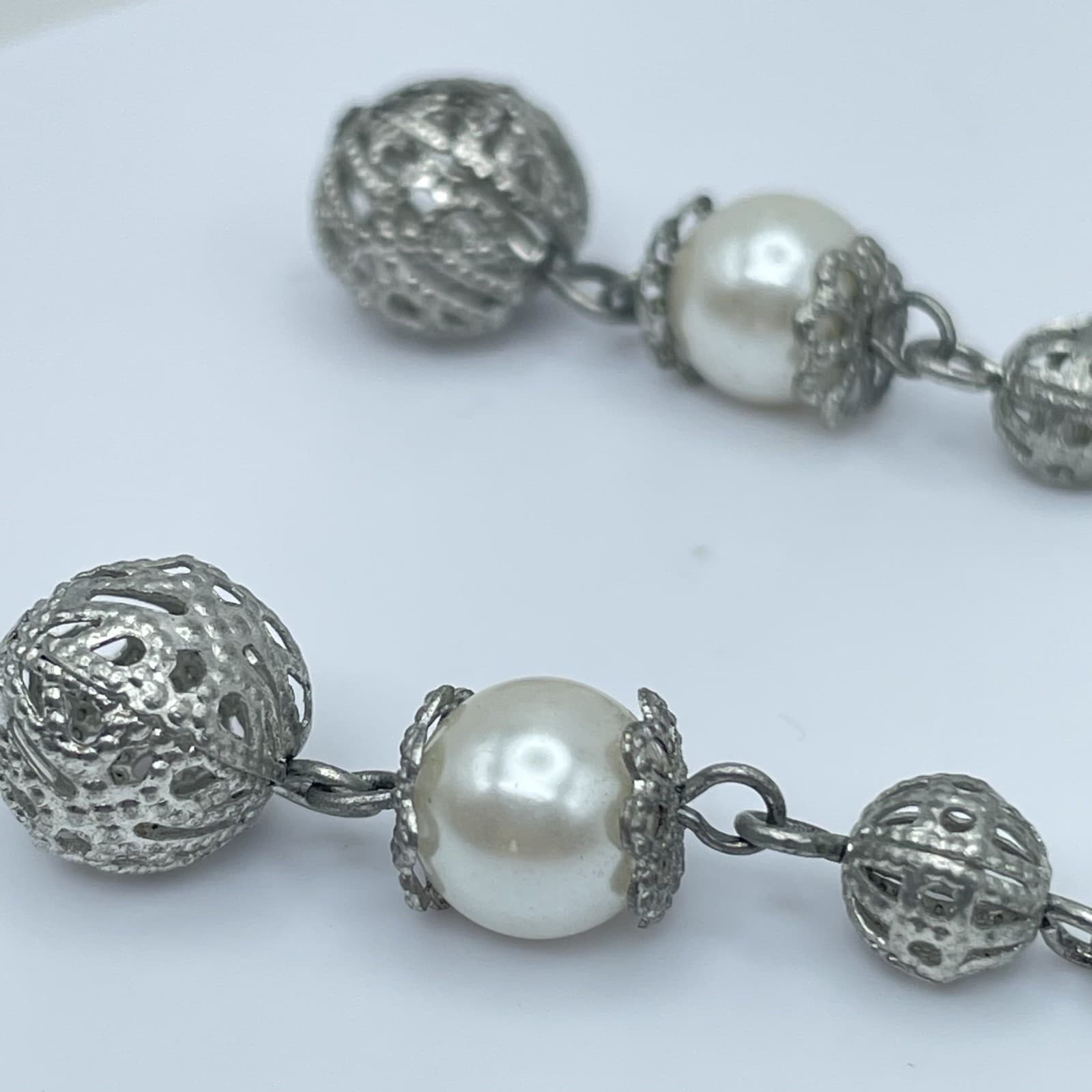 Vintage Silver Tone Filigree White Faux Pearl Bead Boho Dangle Drop Earrings - Thumbnail 4