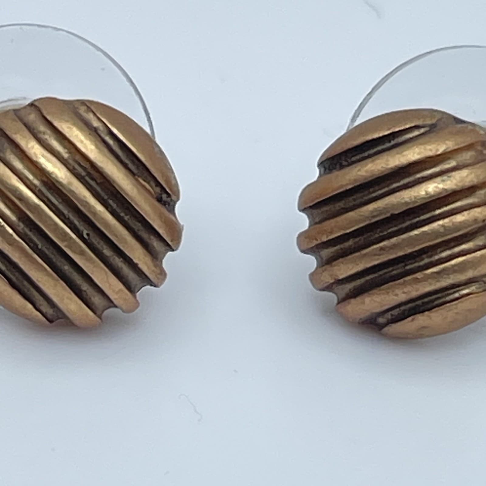 Vintage CN Signed Gold Tone Ribbed Dome Textured Ridged Chunky Stud Earrings - Thumbnail 5