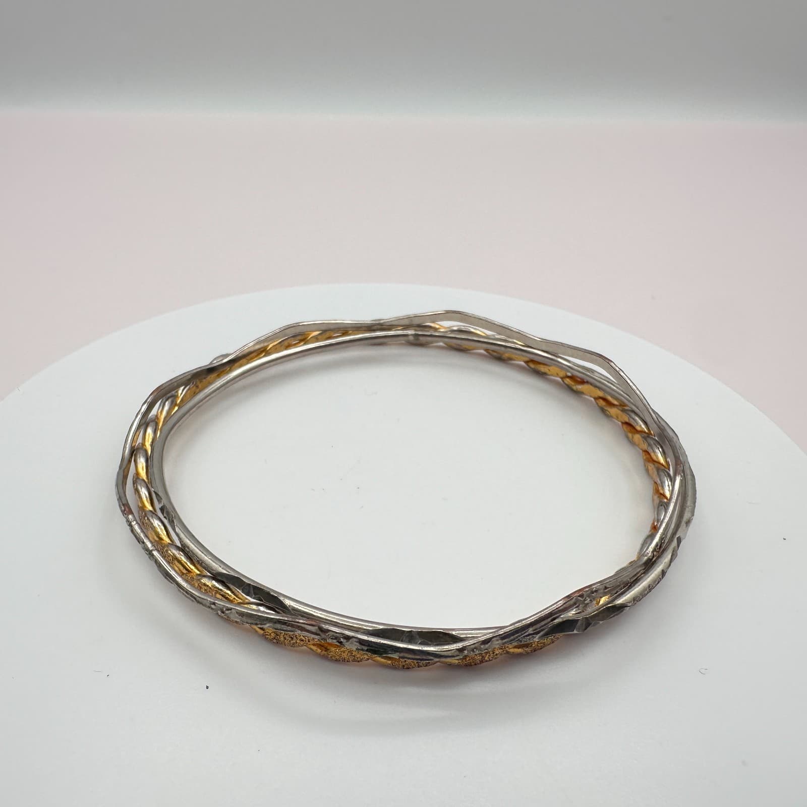 Vintage Y2K Silver/Gold Tone Textured Stackable Bangle Set Women's Jewelry - Thumbnail 3