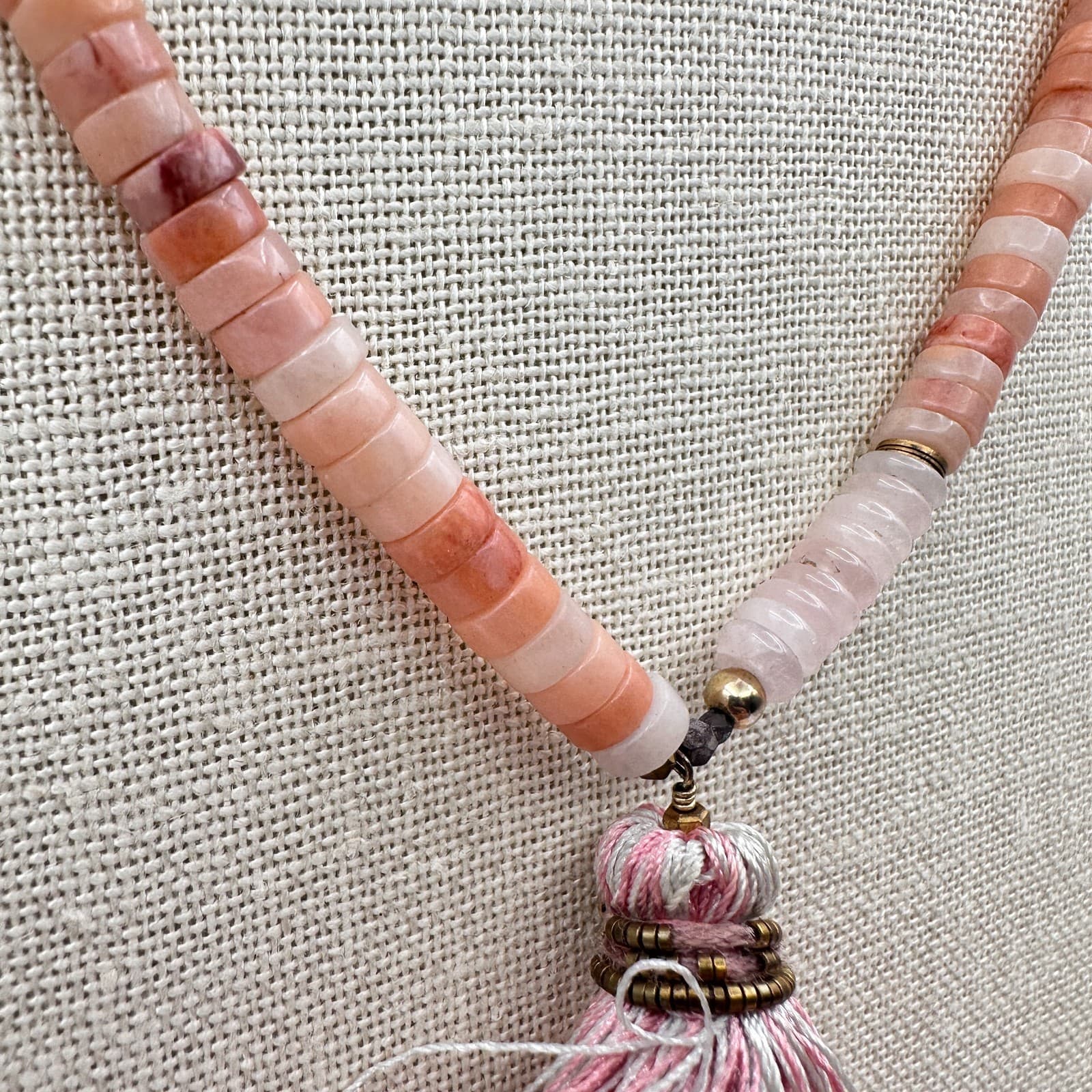 Vintage 80s Pink Peach Sunstone Gemstone Tassel Lariat Bead Necklace Jewelry - Thumbnail 5