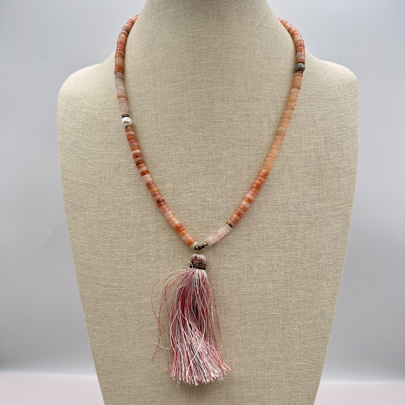 Vintage 80s Pink Peach Sunstone Gemstone Tassel Lariat Bead Necklace Jewelry - Image 1