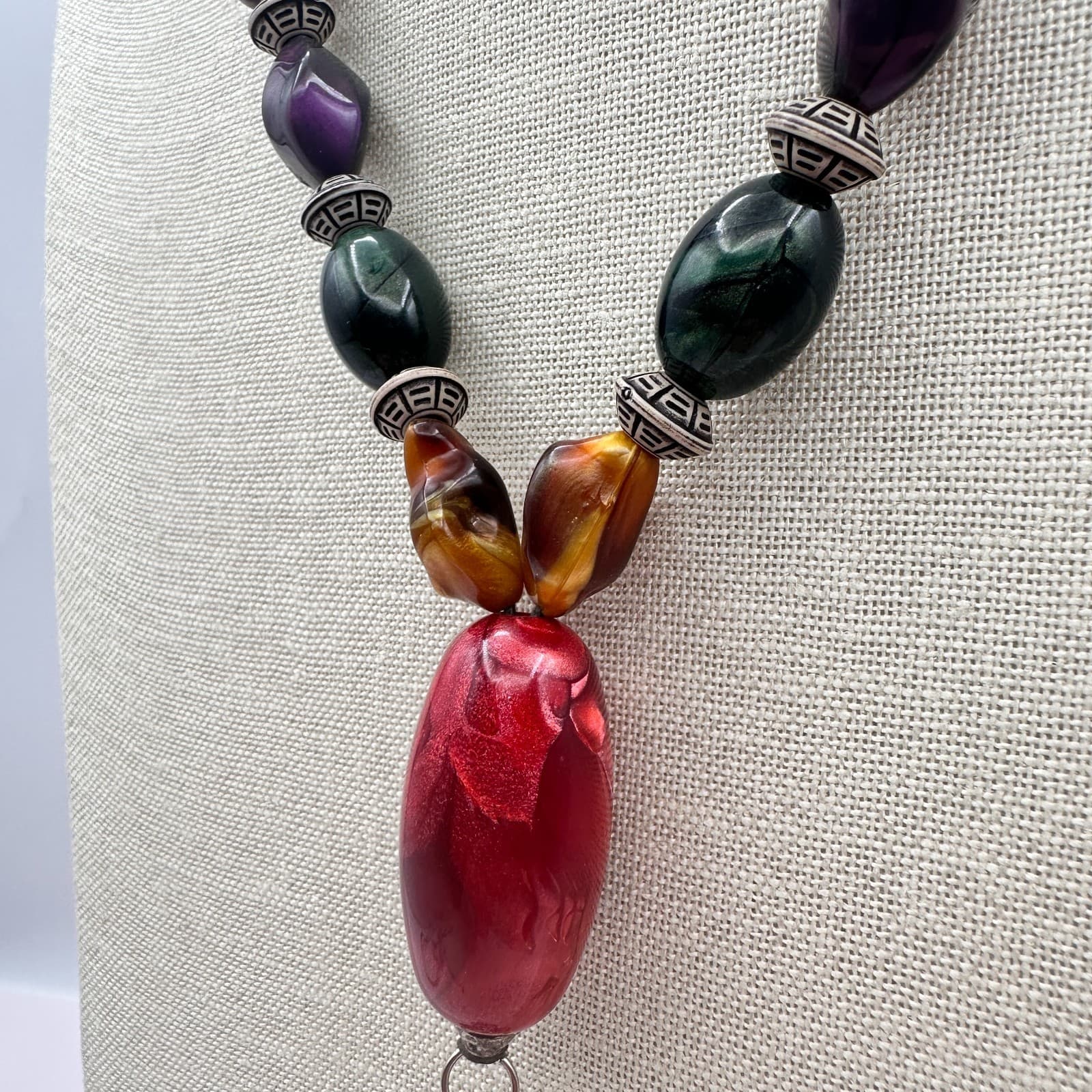 Vintage 80s Statement Necklace Red Green Purple Lariat Drop Pendant Jewelry - Thumbnail 9
