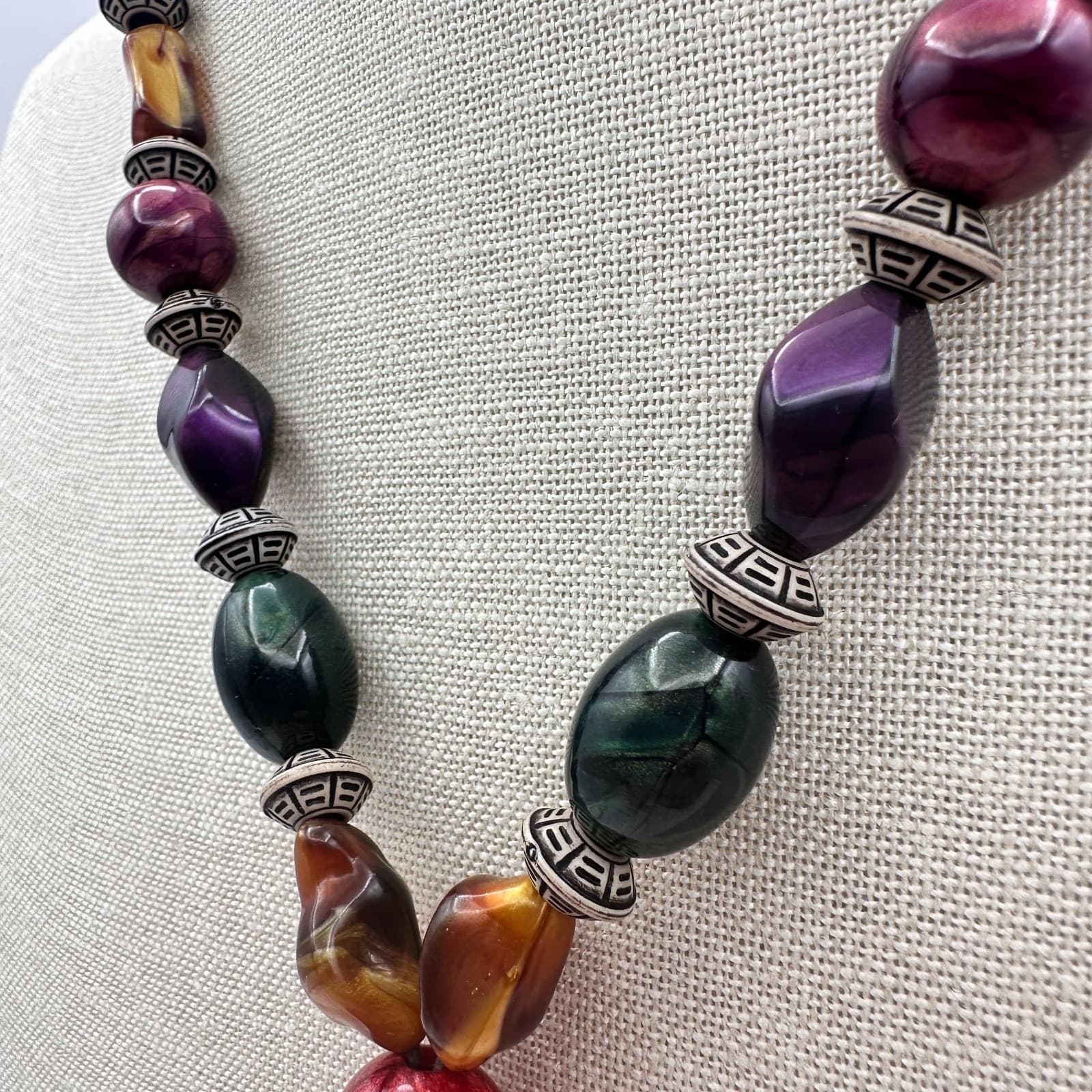 Vintage 80s Statement Necklace Red Green Purple Lariat Drop Pendant Jewelry - Thumbnail 10