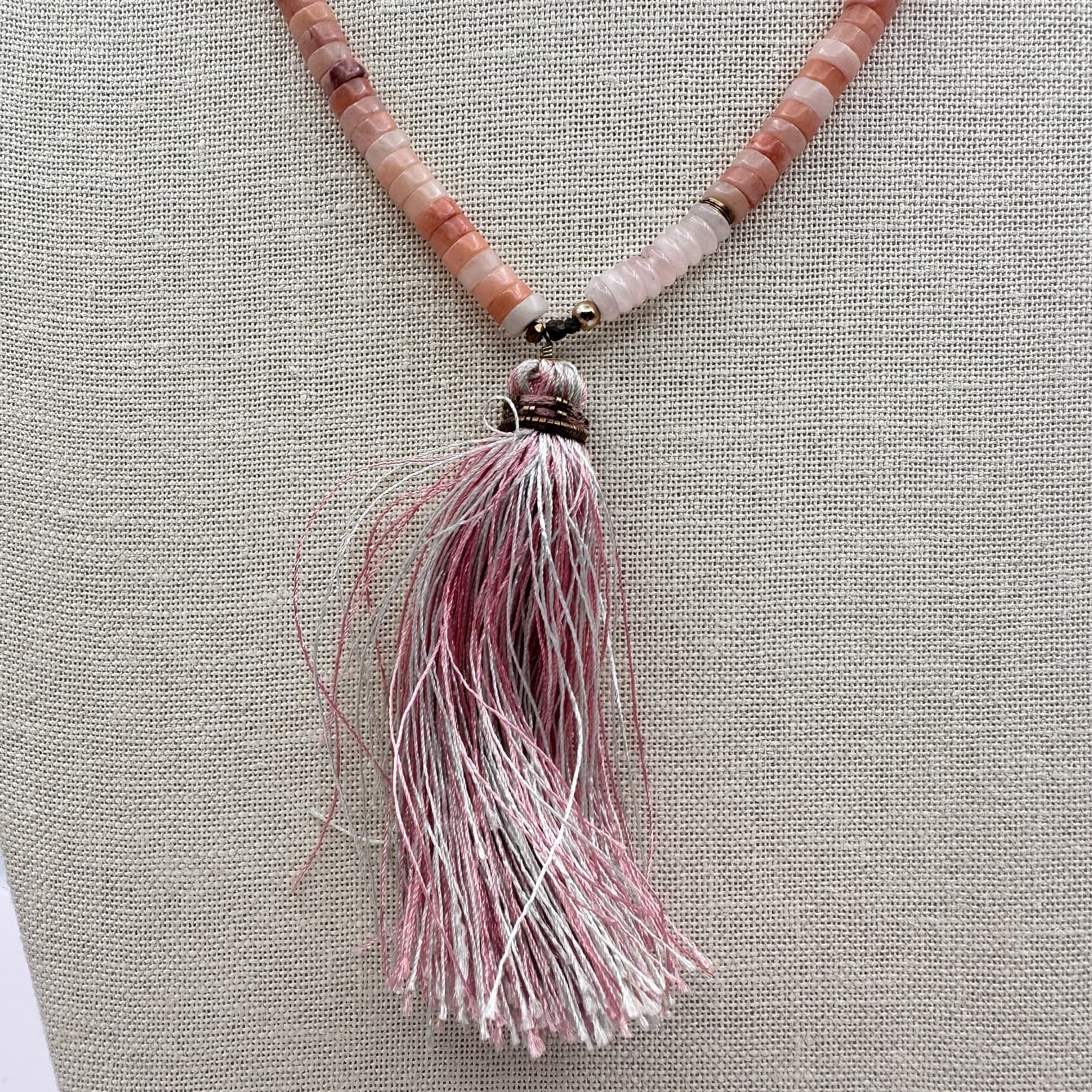 Vintage 80s Pink Peach Sunstone Gemstone Tassel Lariat Bead Necklace Jewelry - Thumbnail 2